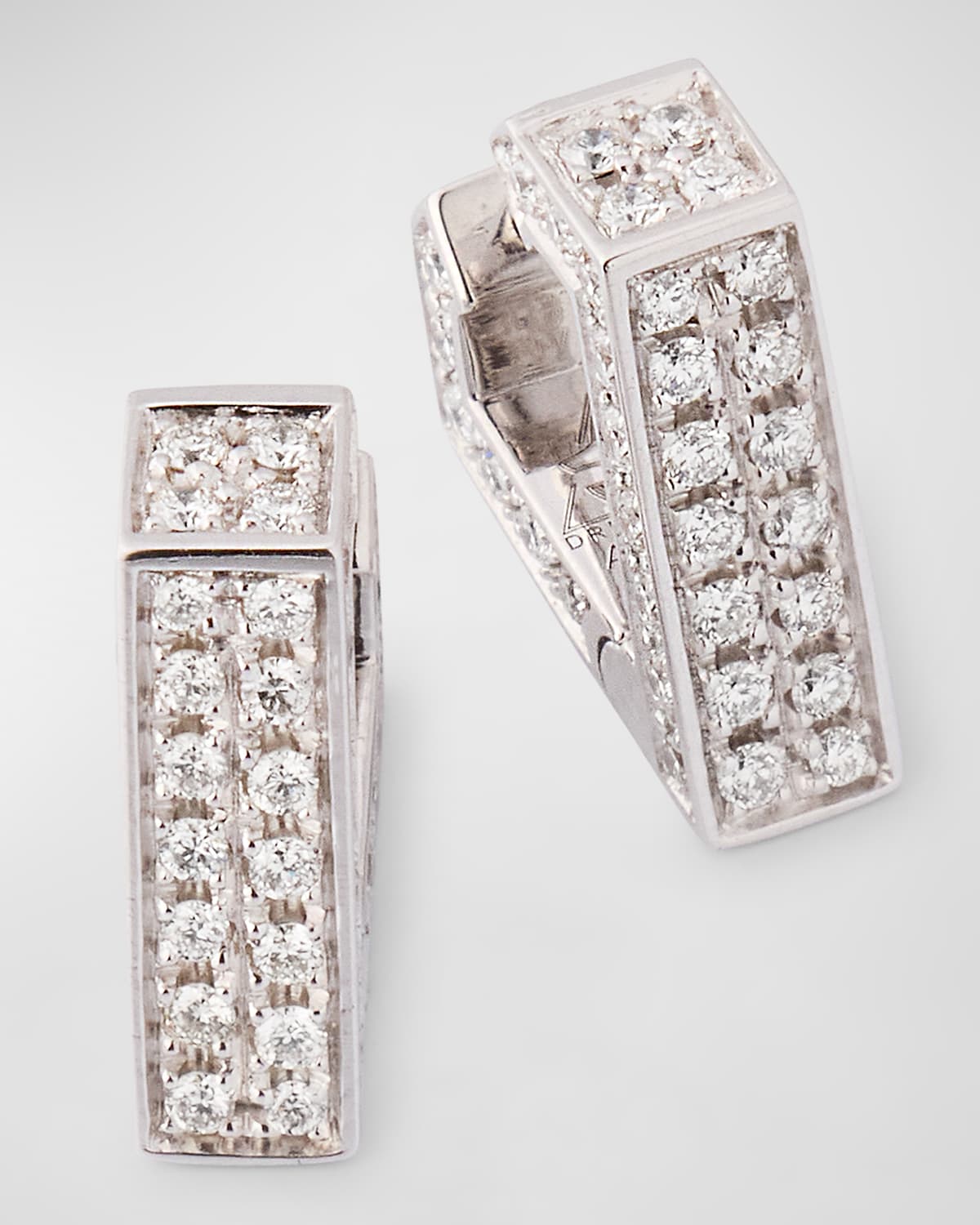 18K White Gold Mini Brute Diamanti Earrings