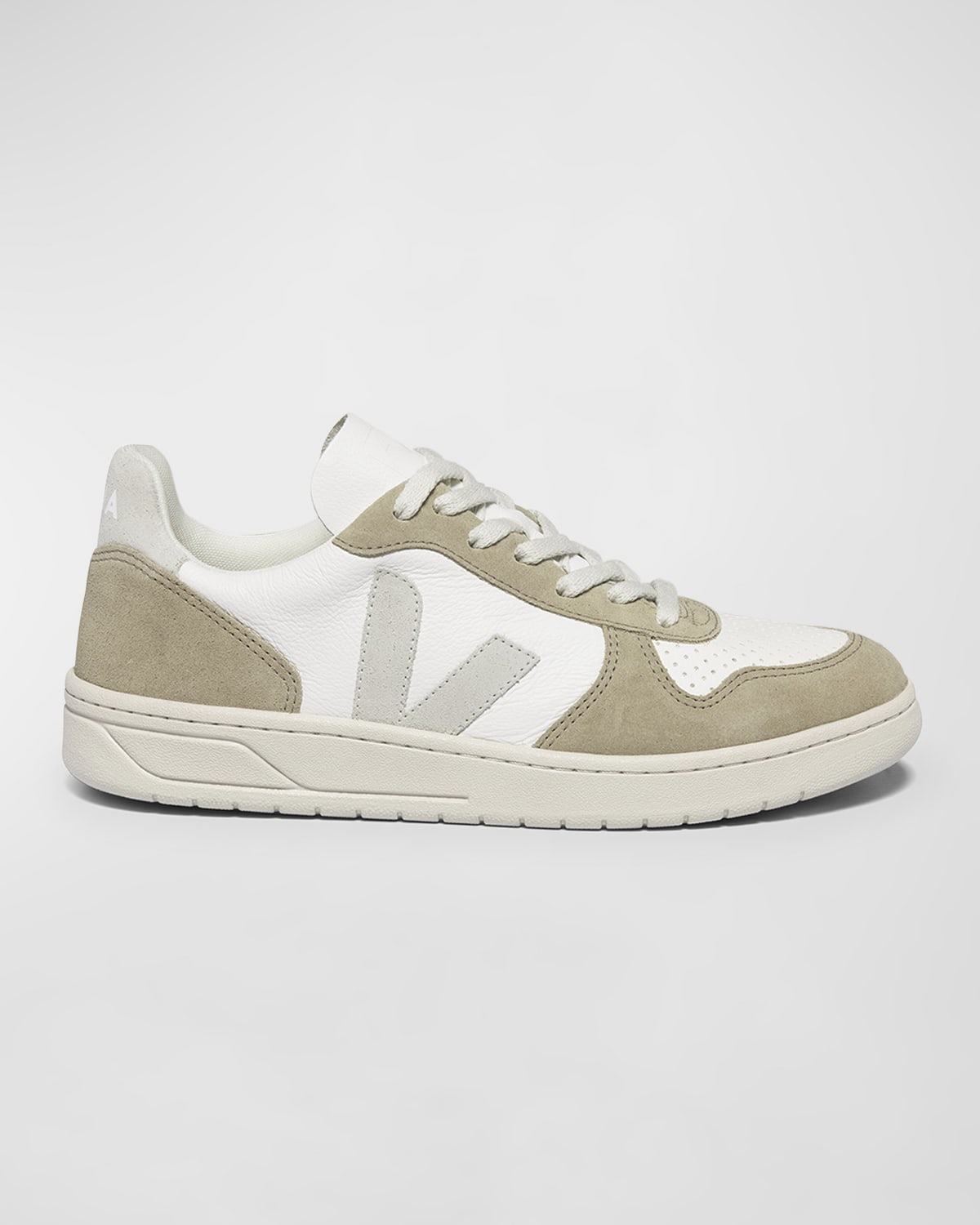 VEJA V-10 MIXED LEATHER LOW-TOP trainers