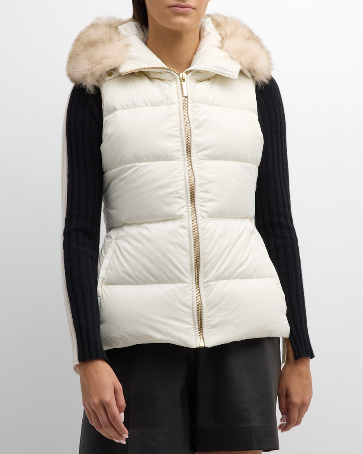 Gorski Apres-ski Down Filled Vest With Detachable Toscana Shearling Lamb Hood Trim In Ivory / Whiskey