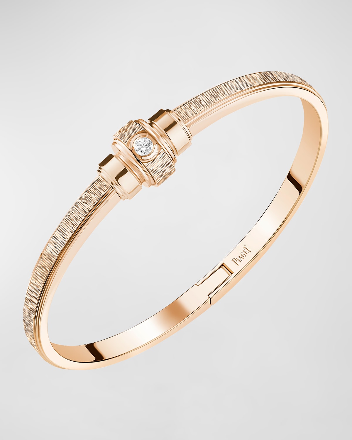 White gold Diamond open bangle bracelet - Piaget Luxury Jewellery G36PQ200
