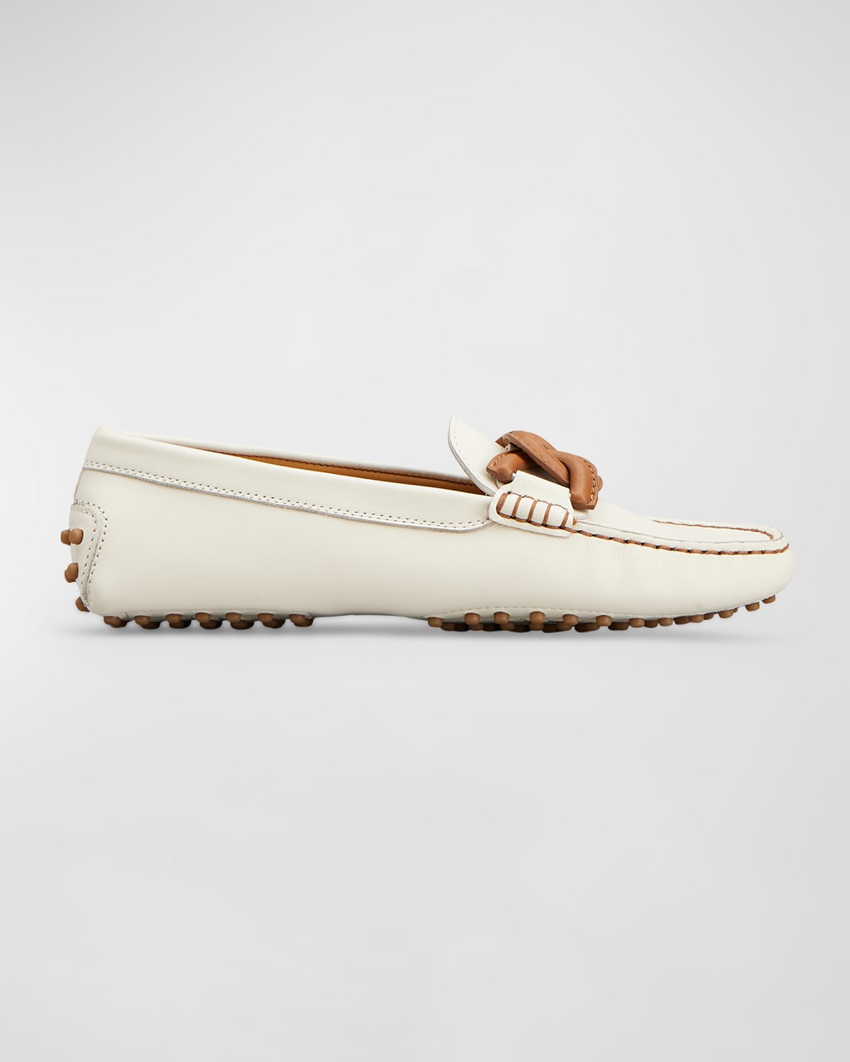 Tod's Gommini Bicolor Chain Driver Penny Loafers In Mousse
