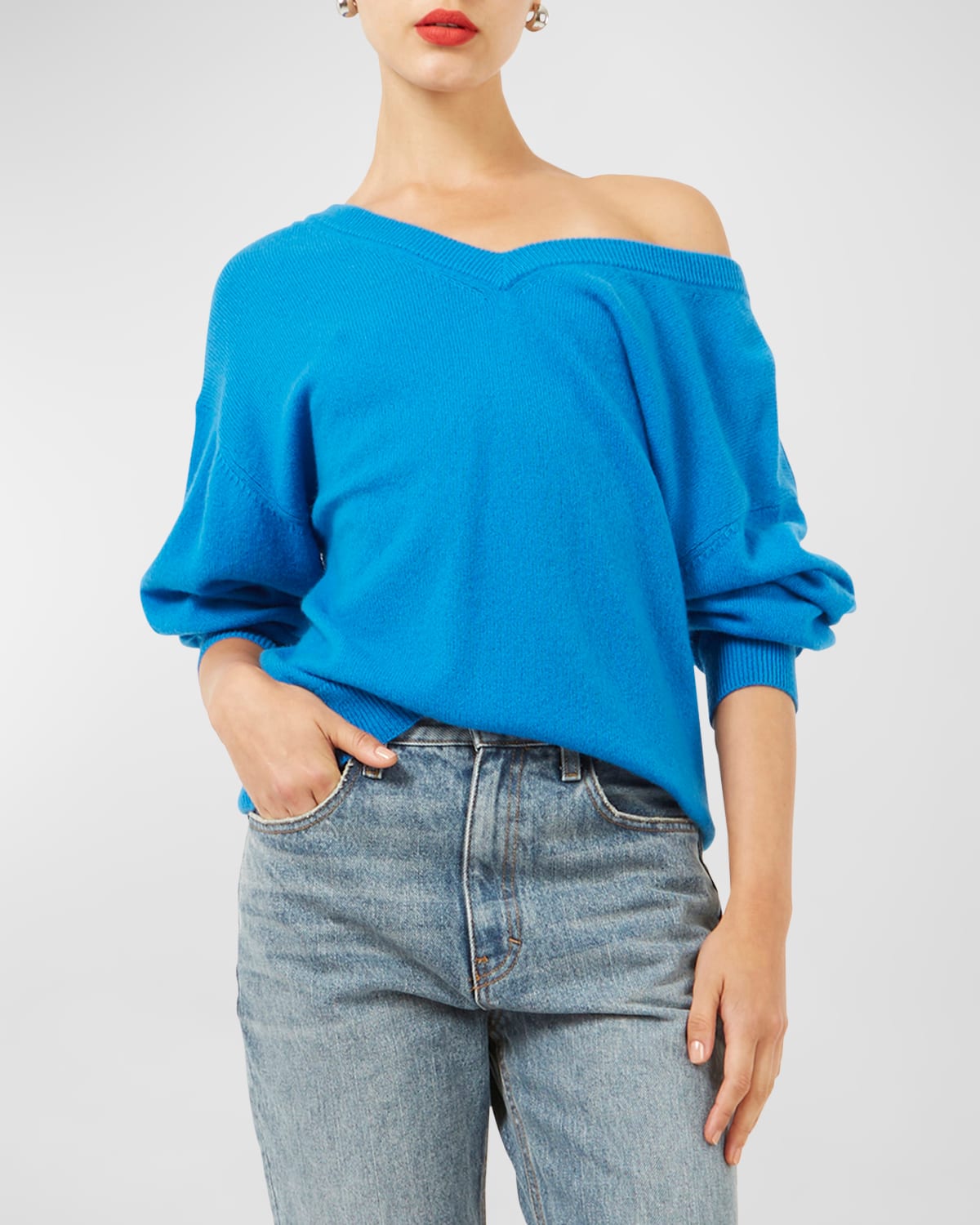 Shop Equipment Lilou Cashmere V-neck Sweater In Directoire Blue