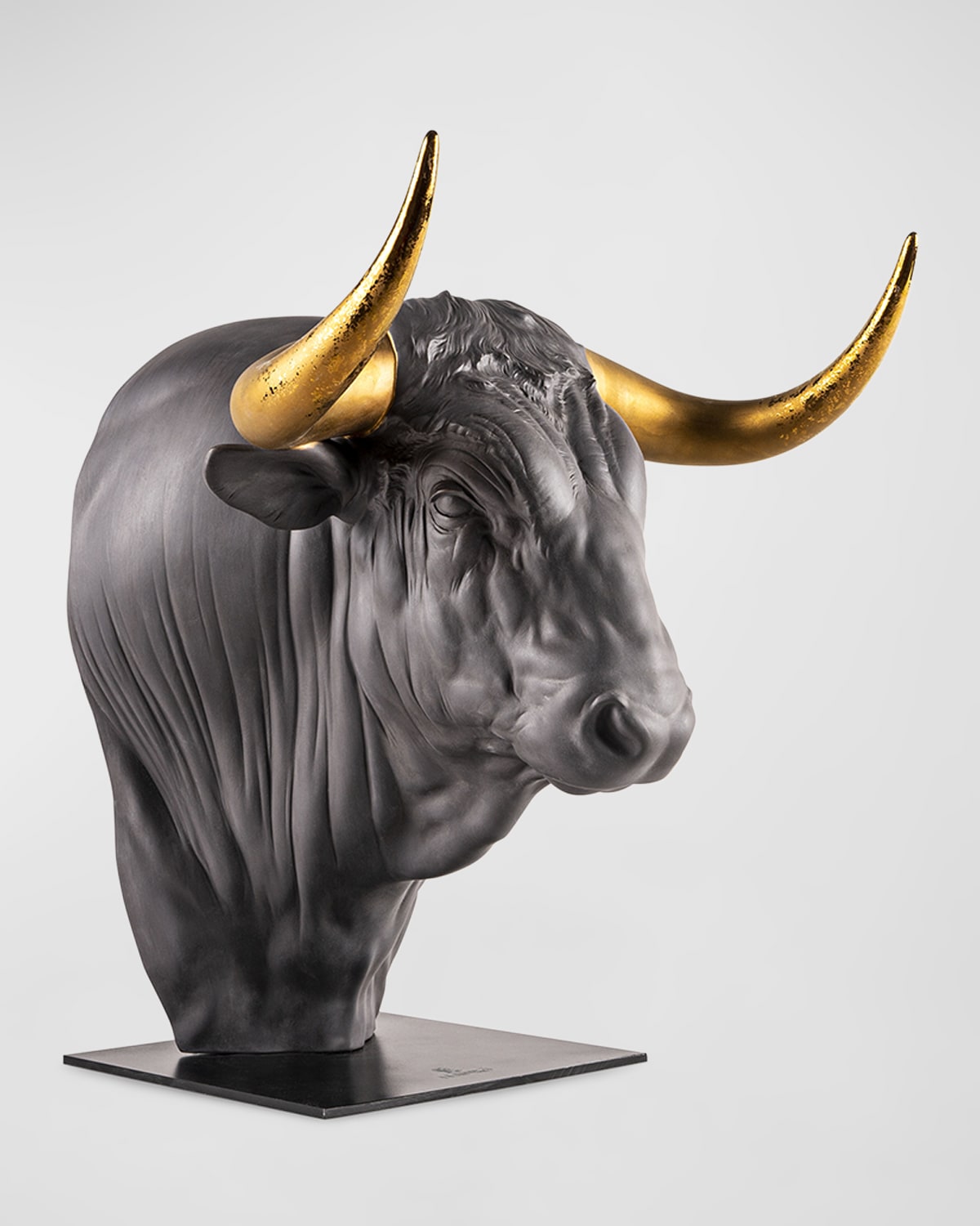 Lladrò Taurus Sculpture