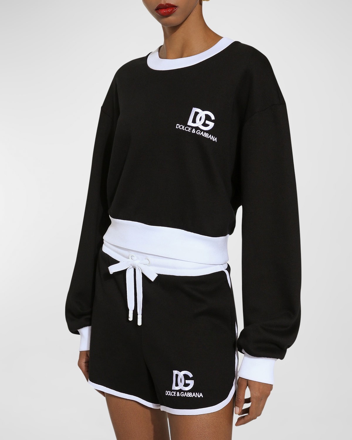 Shop Dolce & Gabbana Dg Logo Cropped Jersey Sweatshirt In Black