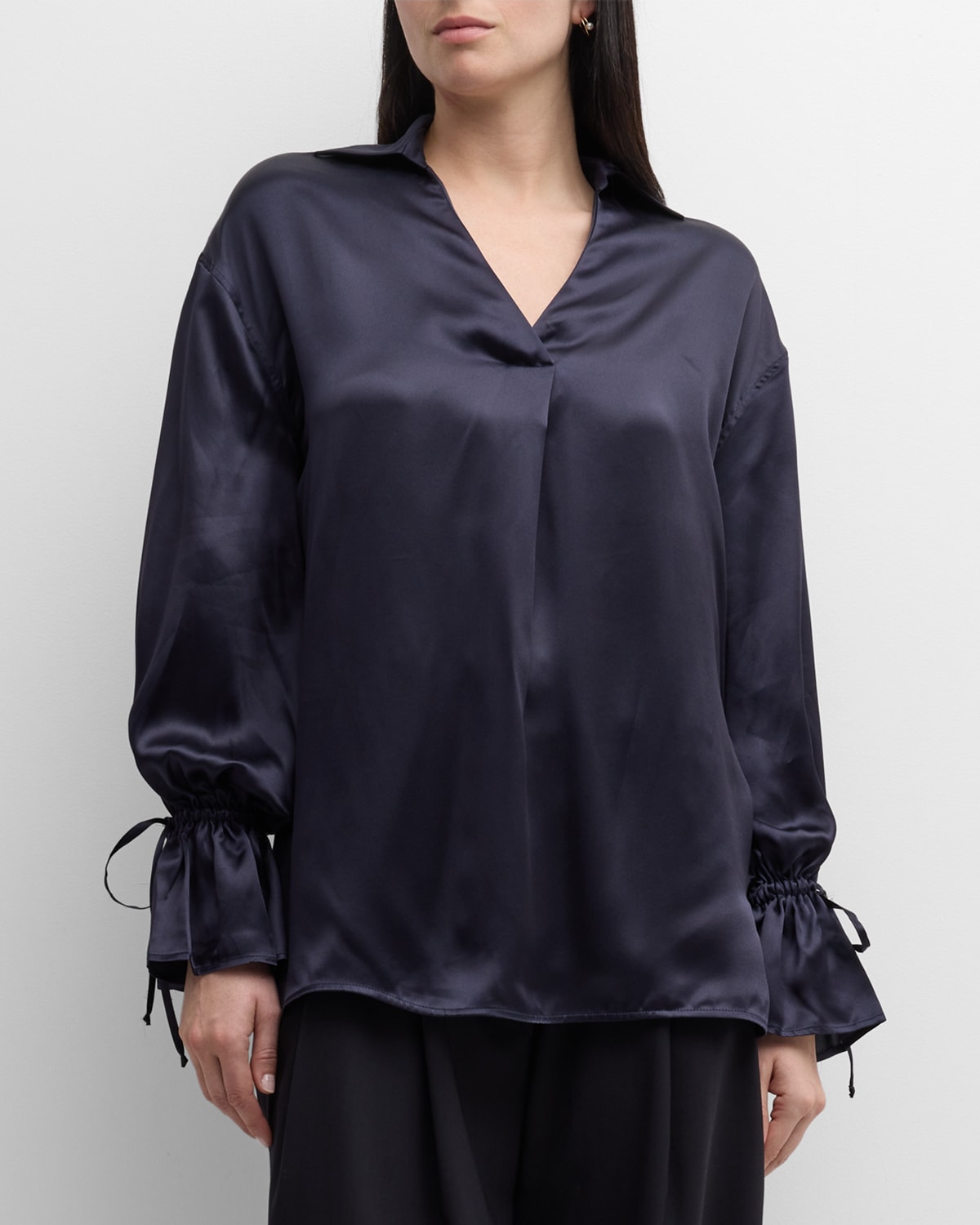 Shop Eleventy Silk Puff-sleeve Blouse In Blue