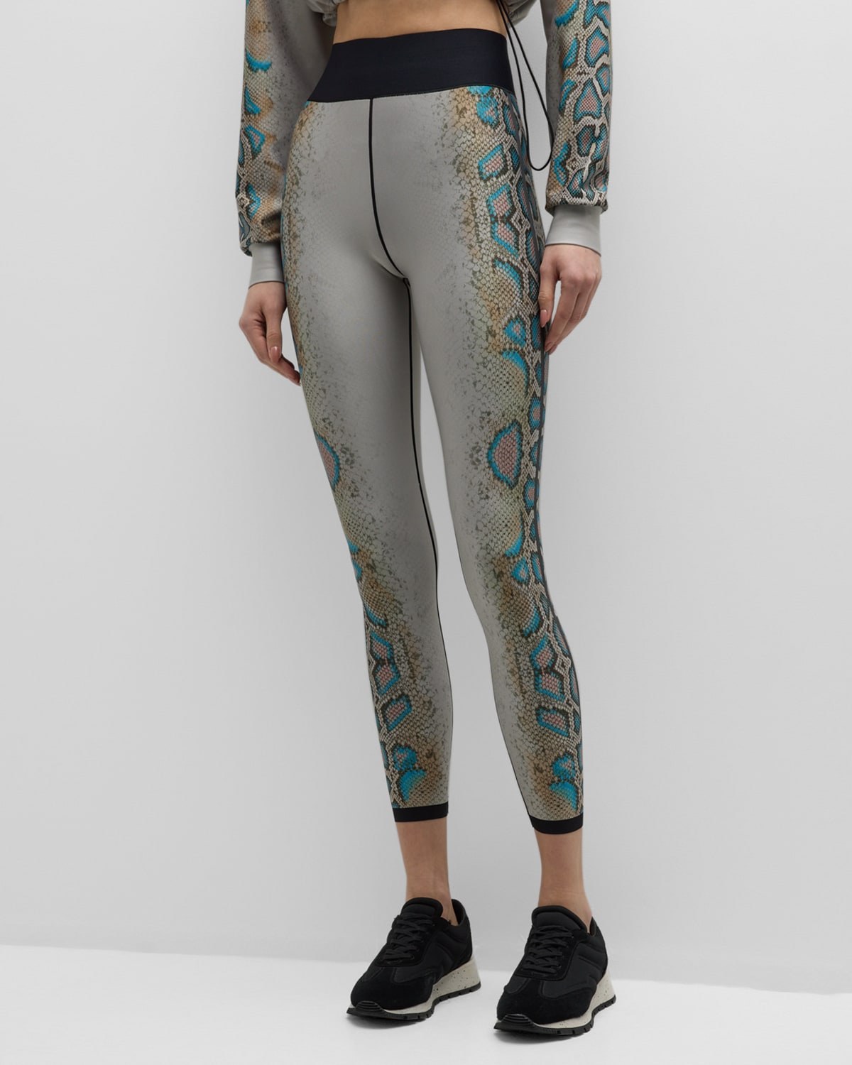 Magma Ultra High Legging in Blue/Blue Metal