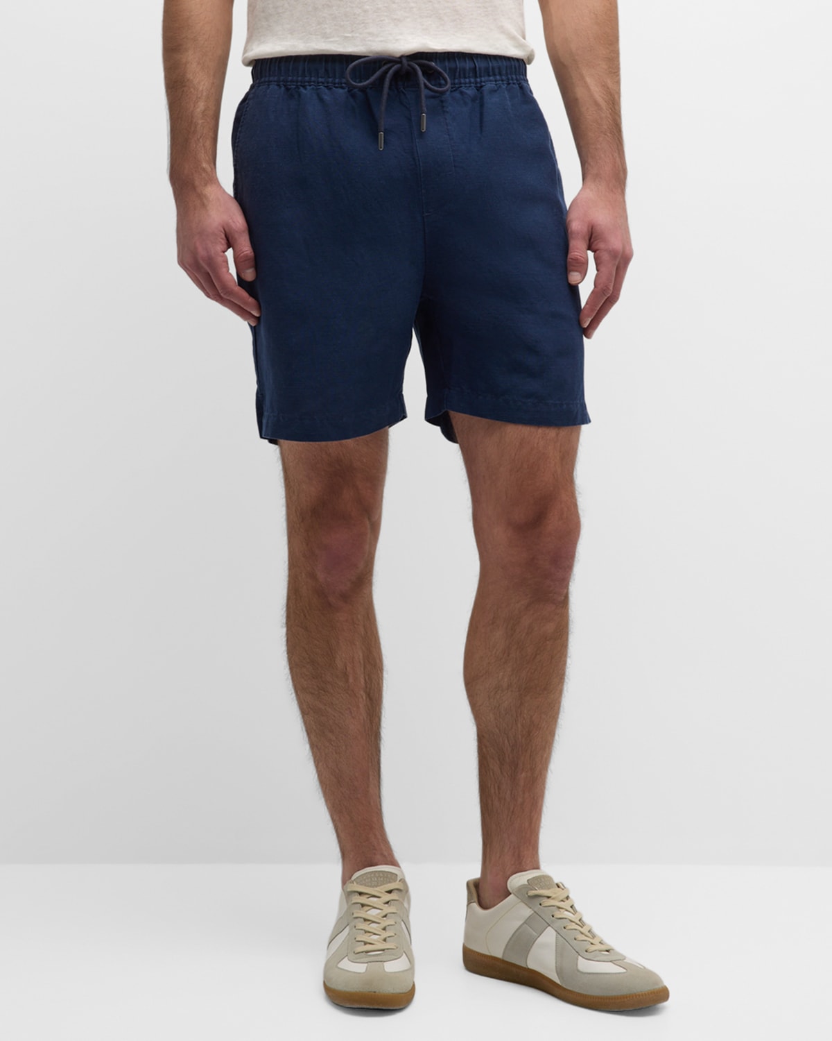Shop Onia Men's Air Linen Pull-on Shorts In Deep Navy