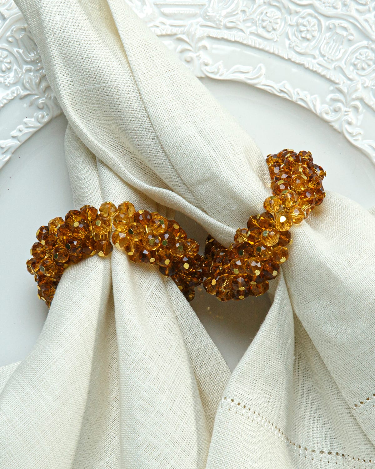 Shop Arte Italica Crystal Napkin Rings, Set Of 4 In Amber