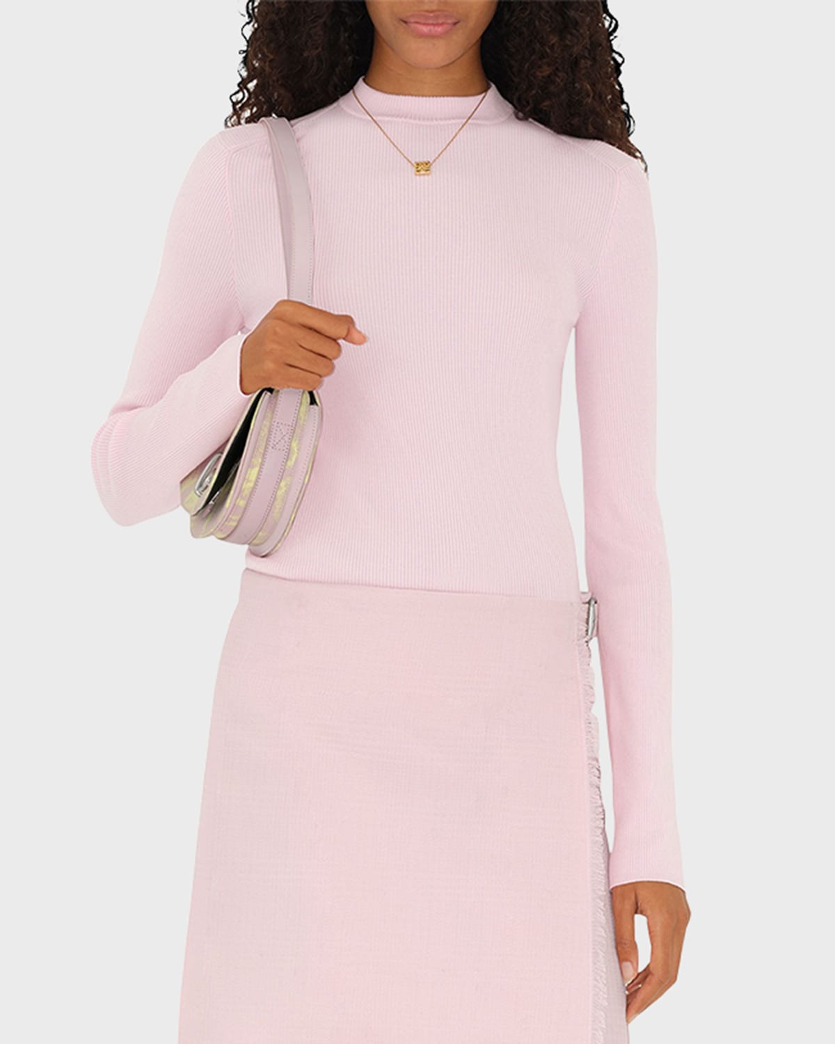 Burberry Long-sleeve Crewneck Ribbed Jumper In Cameo