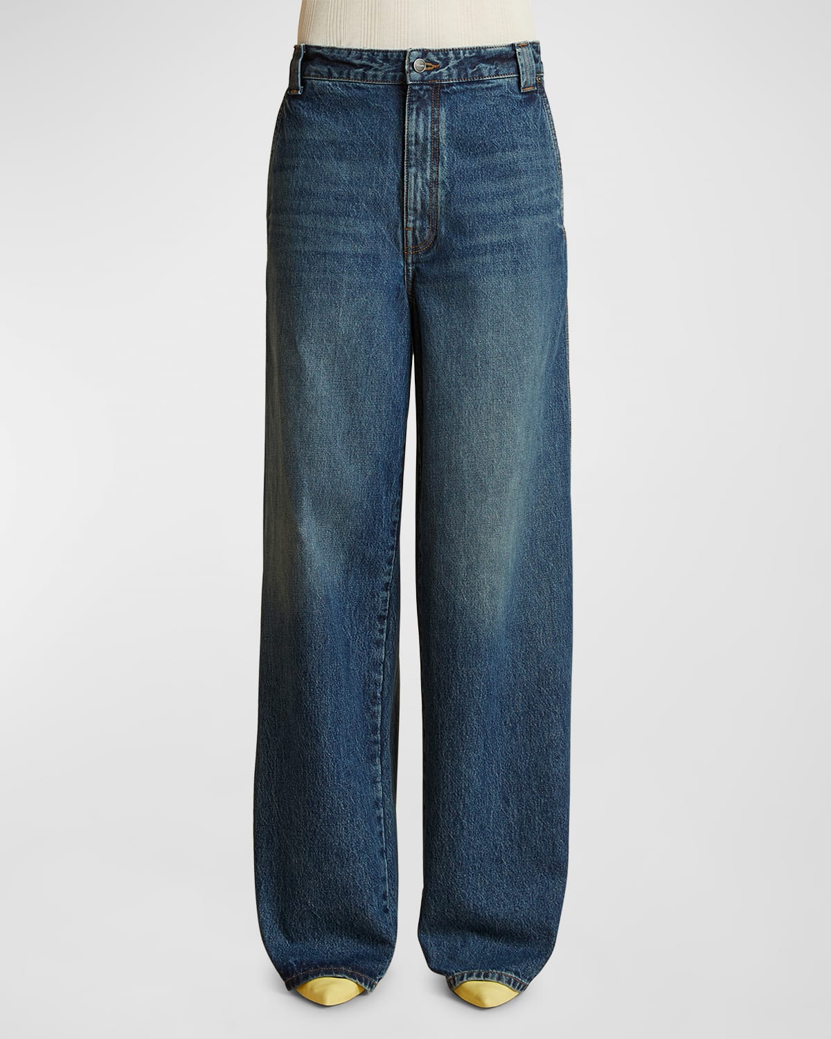 Shop Khaite Bacall Mid-rise Relaxed Straight-leg Jeans In Archer