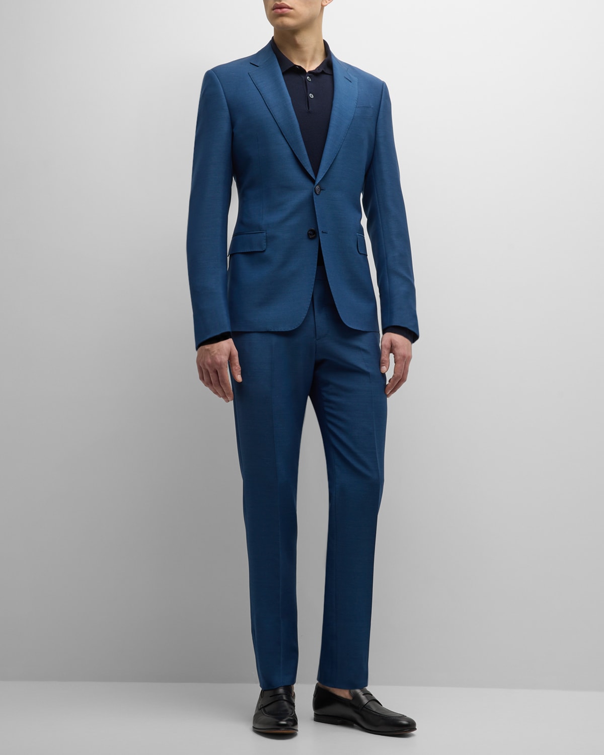 Giorgio Armani Men's Solid Wool-blend Suit In Dark Blue