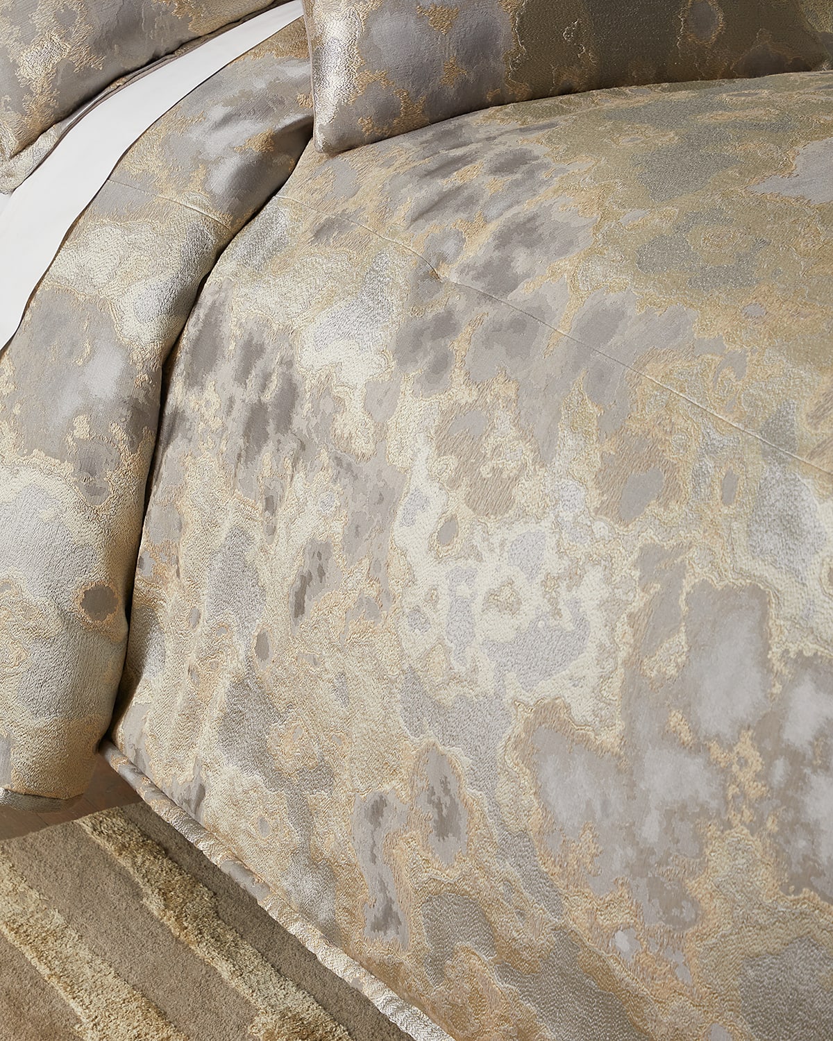 Olivia Quido Igneous King 3-piece Comforter Set In Gold