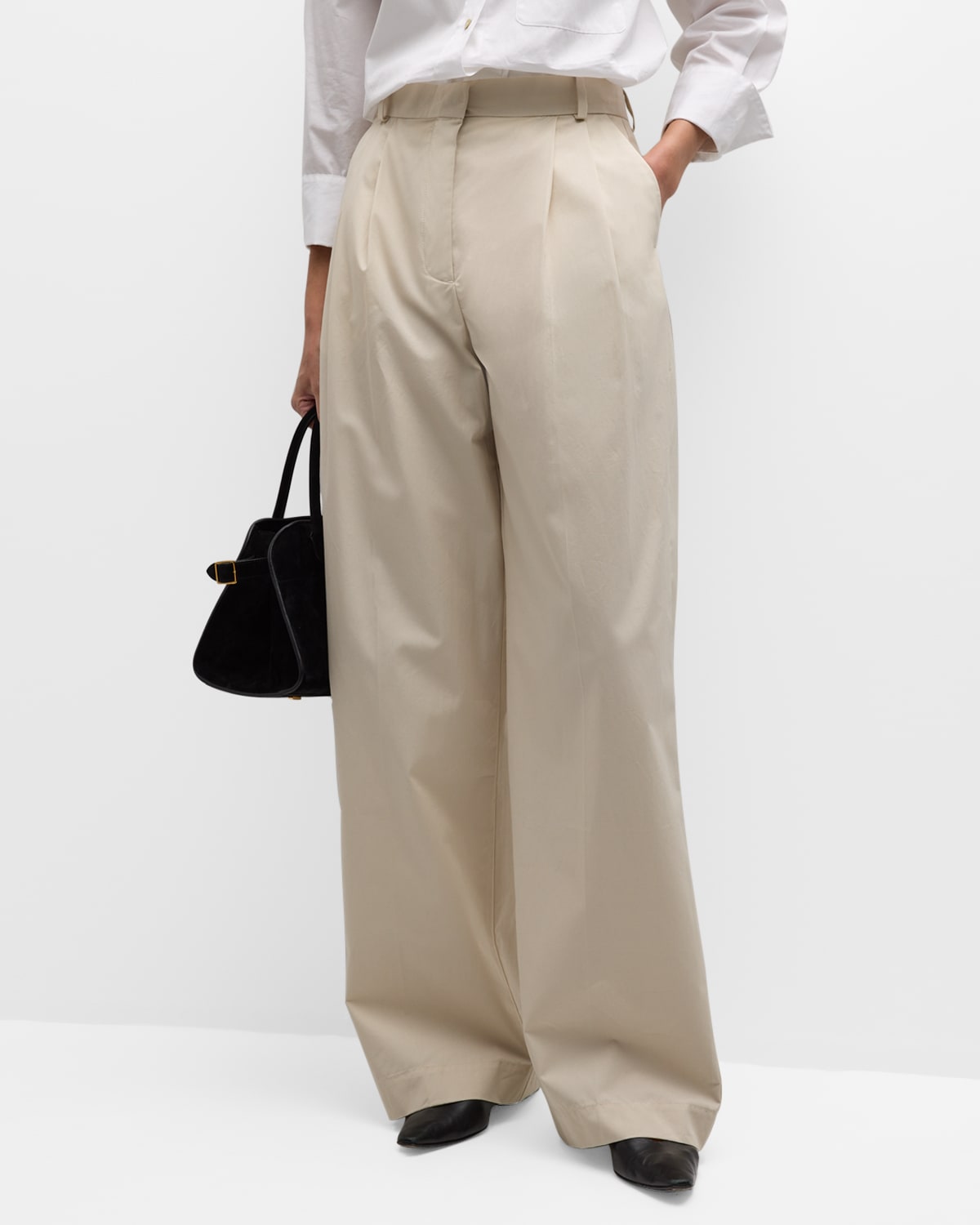 Rohe Women Wide-leg Pleated Chino Pants In Sand