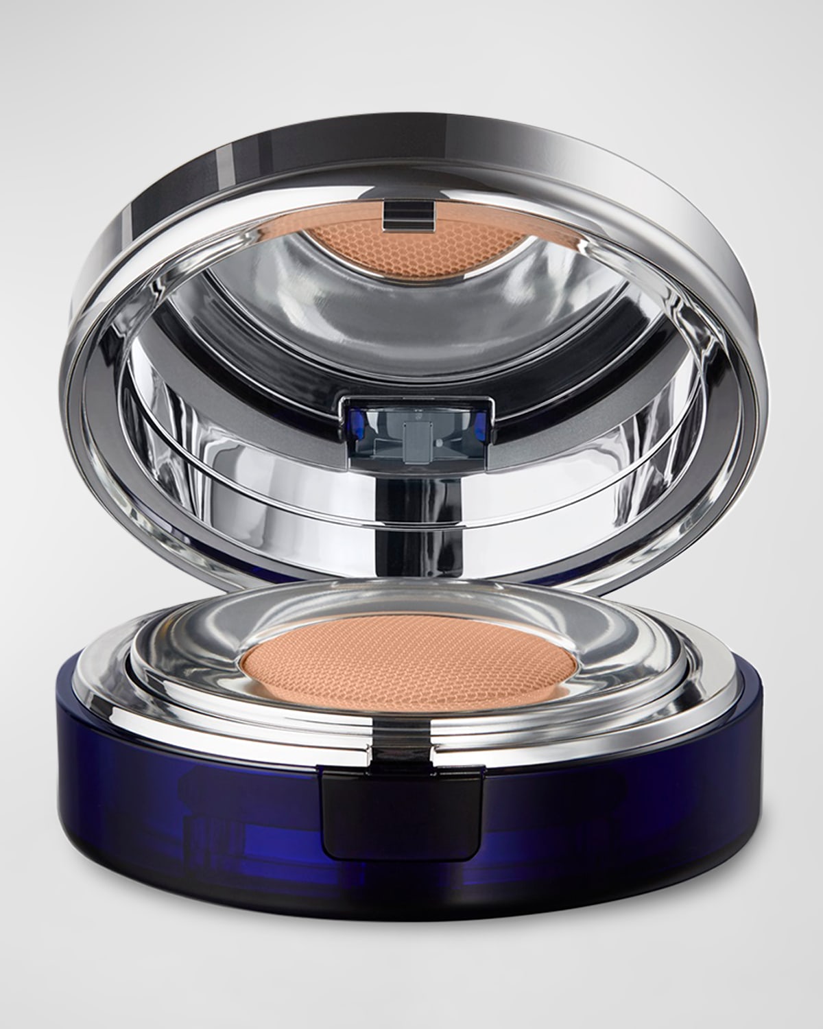 Shop La Prairie Skin Caviar Complexion Essence-in-foundation In Creme Peche N-10