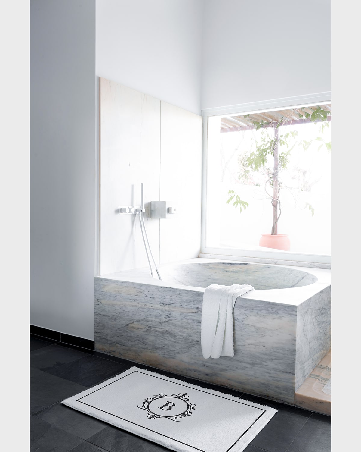 GRACCIOZA EGOIST "B" MONOGRAMMED BATH RUG 