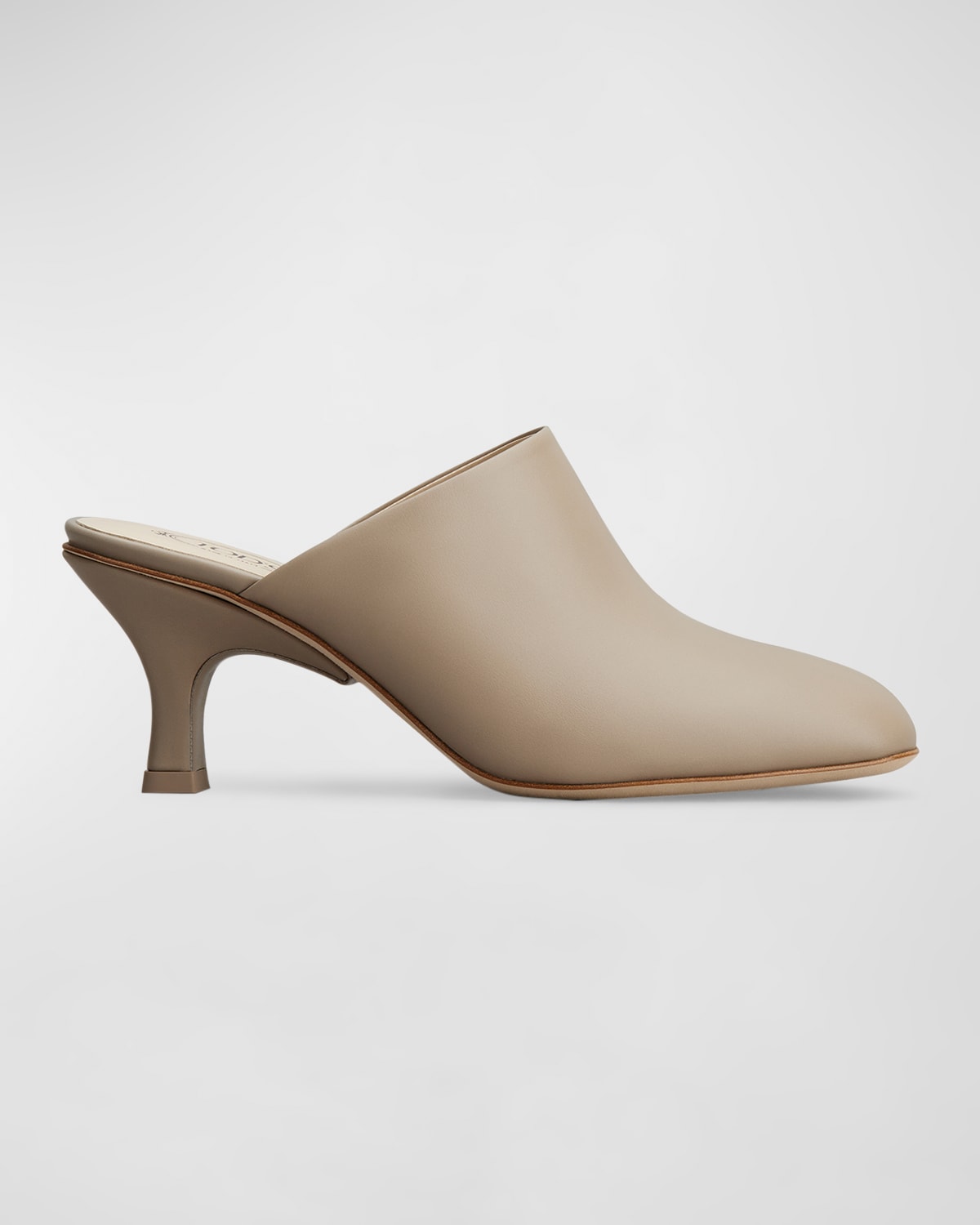 Tod's 65 Leather Mules In Polvere