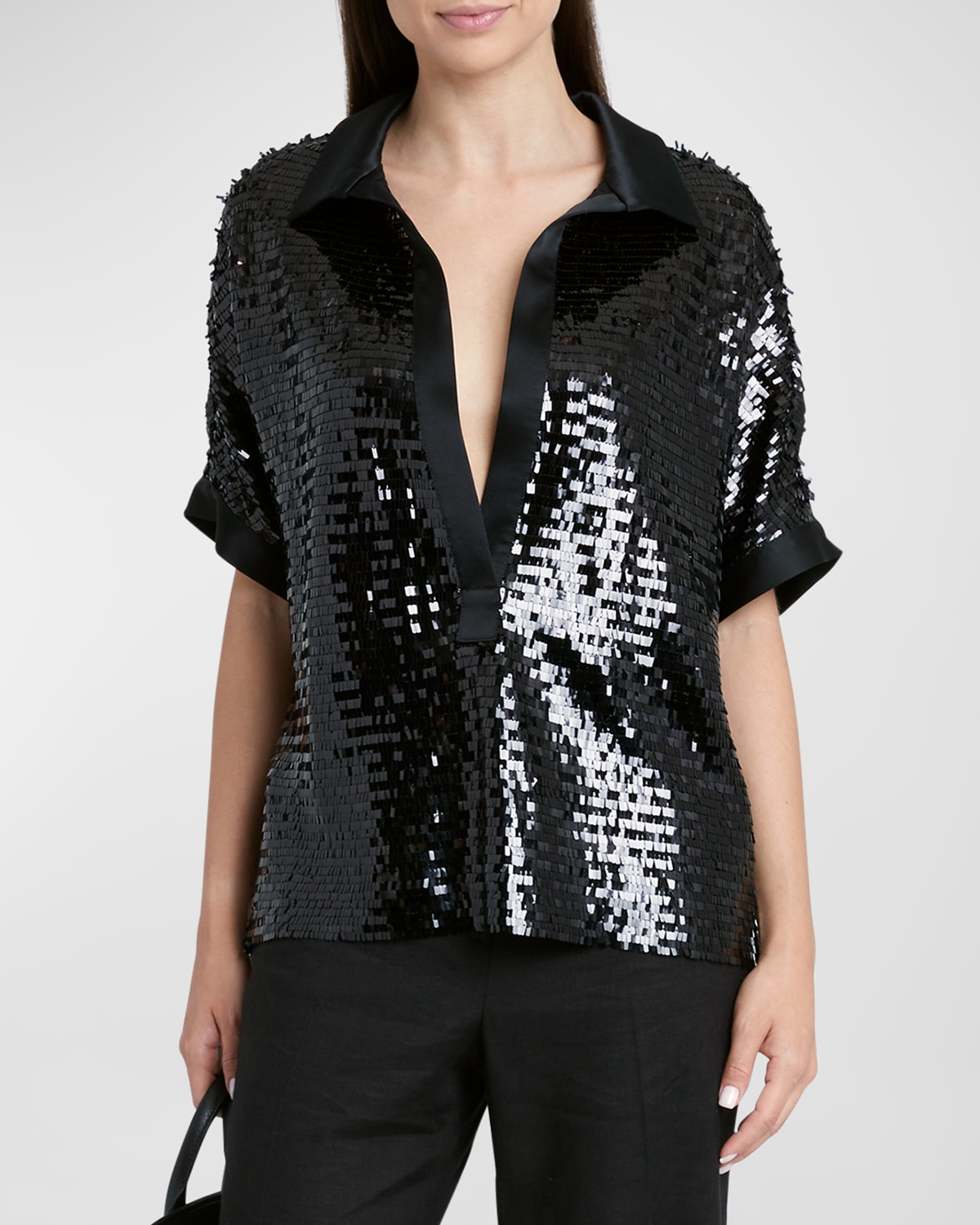 Kiton Sequin Open-collar Satin-trim Short-sleeve Top In Blk