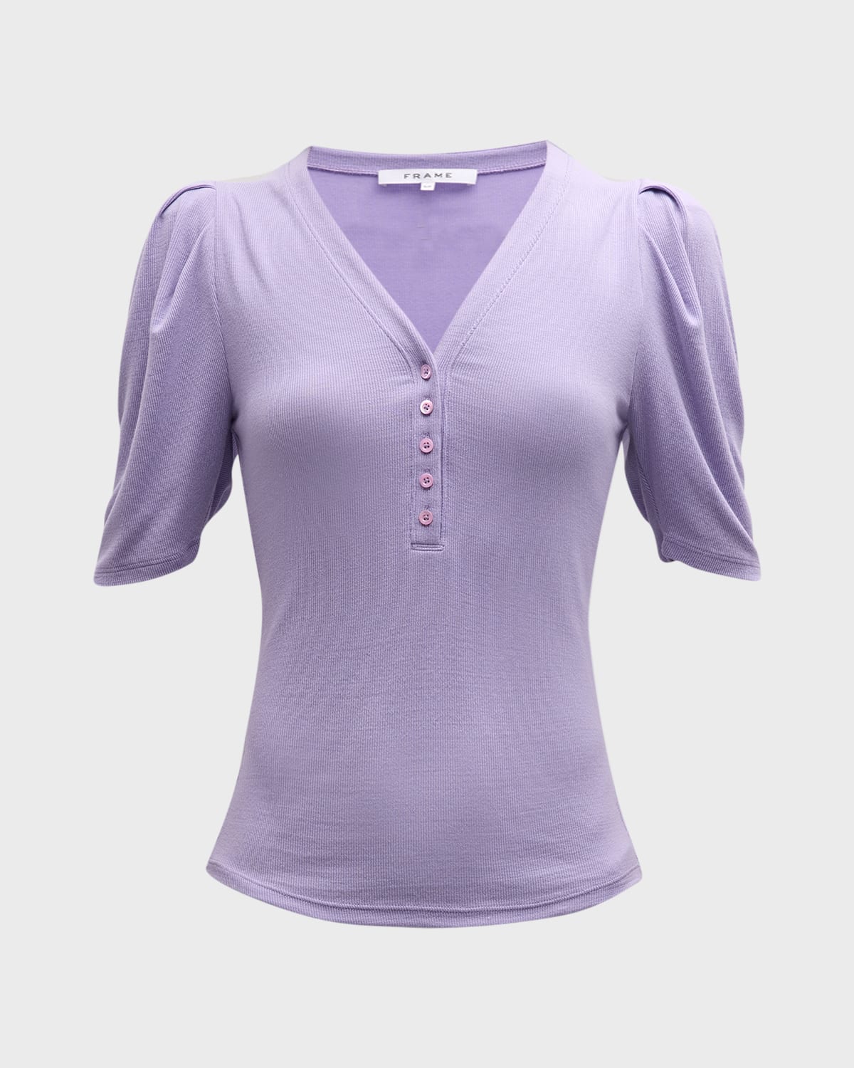 Frame Ruched Short-sleeve Henley Top In Lilac