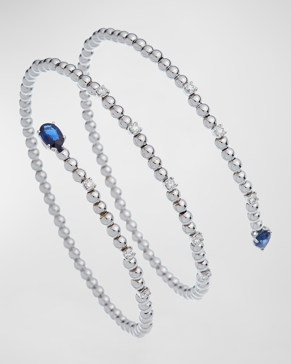 18K White Gold Bracelet with Diamonds and Blue Sapphires