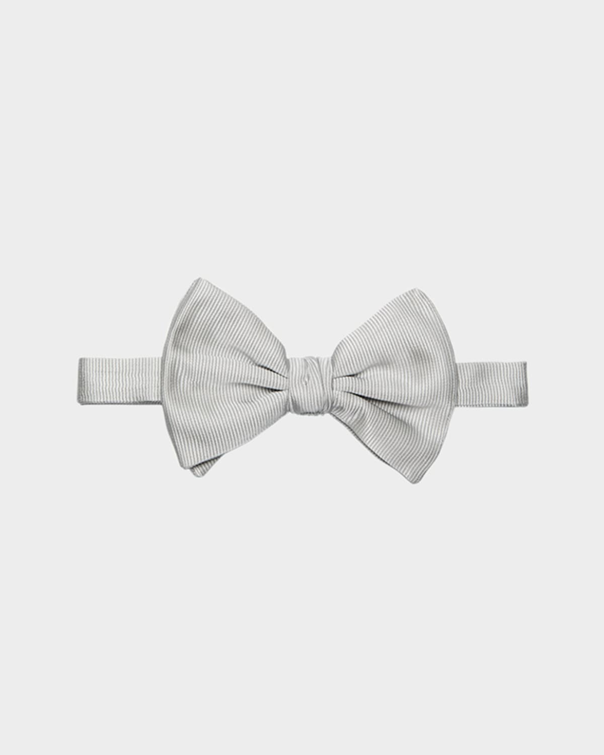 Giorgio Armani Men's Solid Silk Bow Tie In Blue