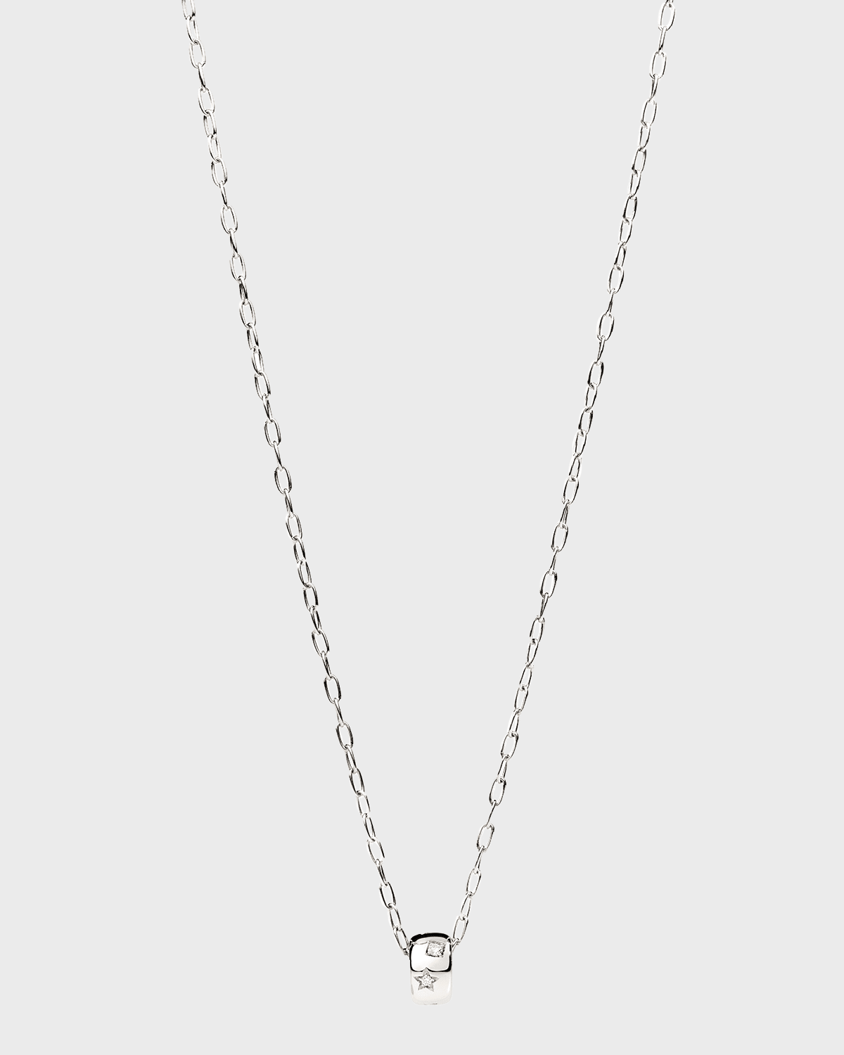 Iconic Pendant Necklace in White Gold and Diamonds