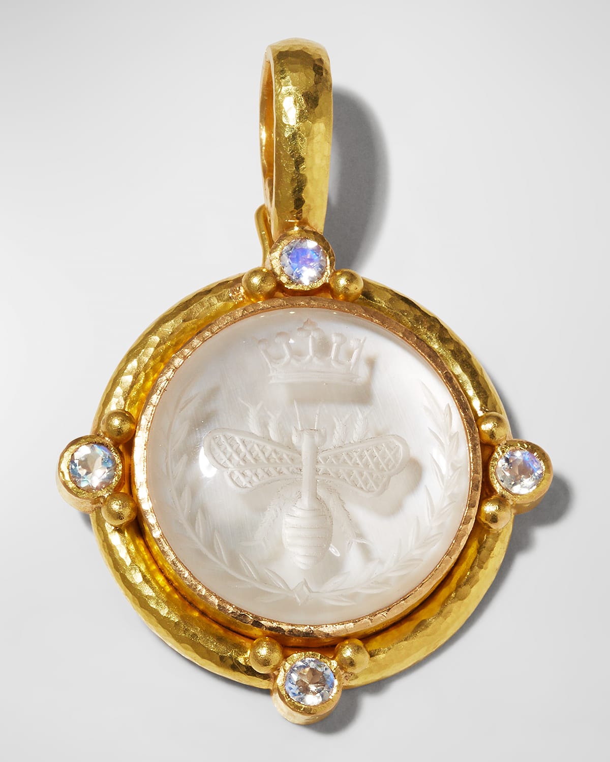 19K Rock Crystal Queen Bee Intaglio Pendant
