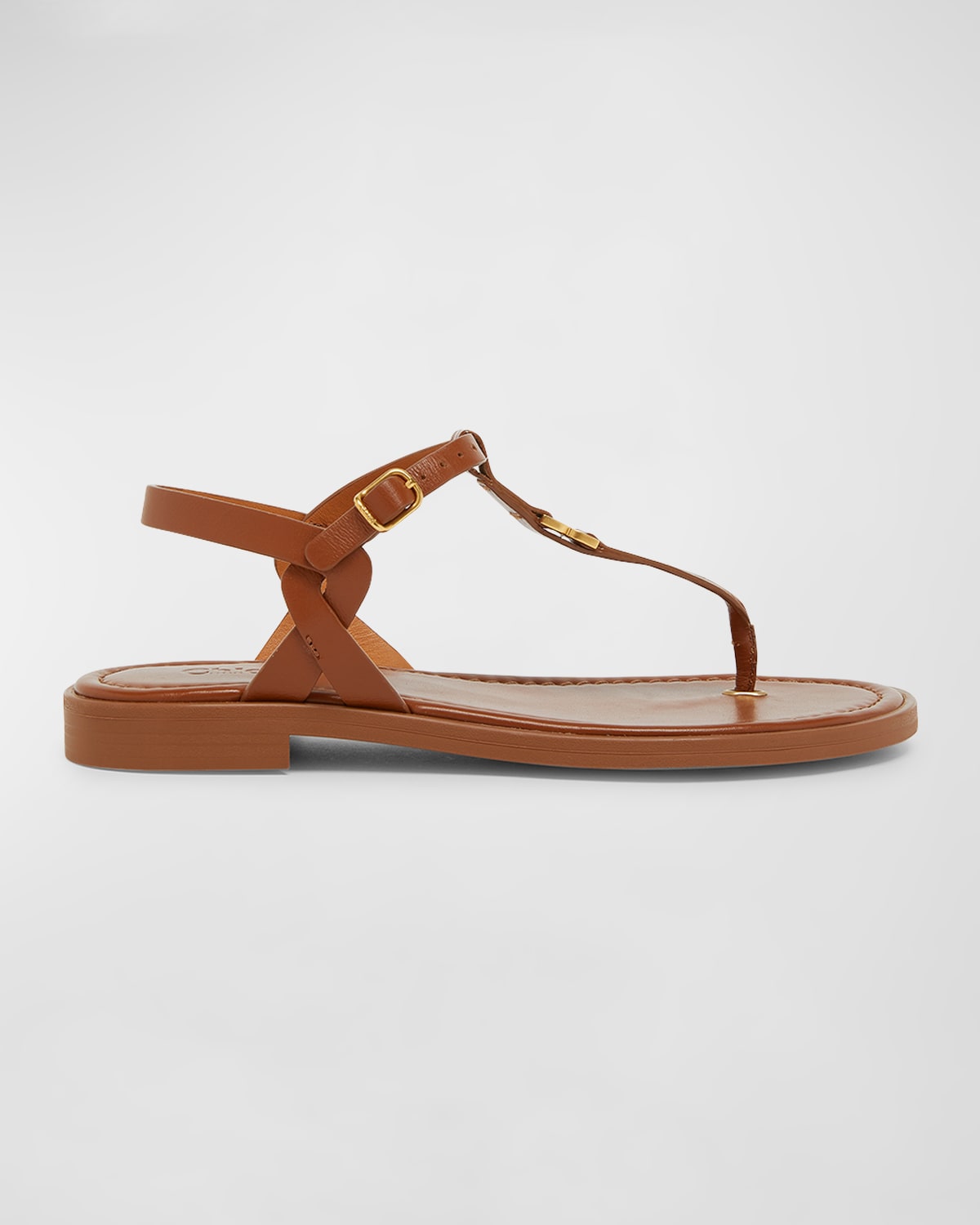 Shop Chloé Marcie Leather Flat Thong Sandals In Caramello