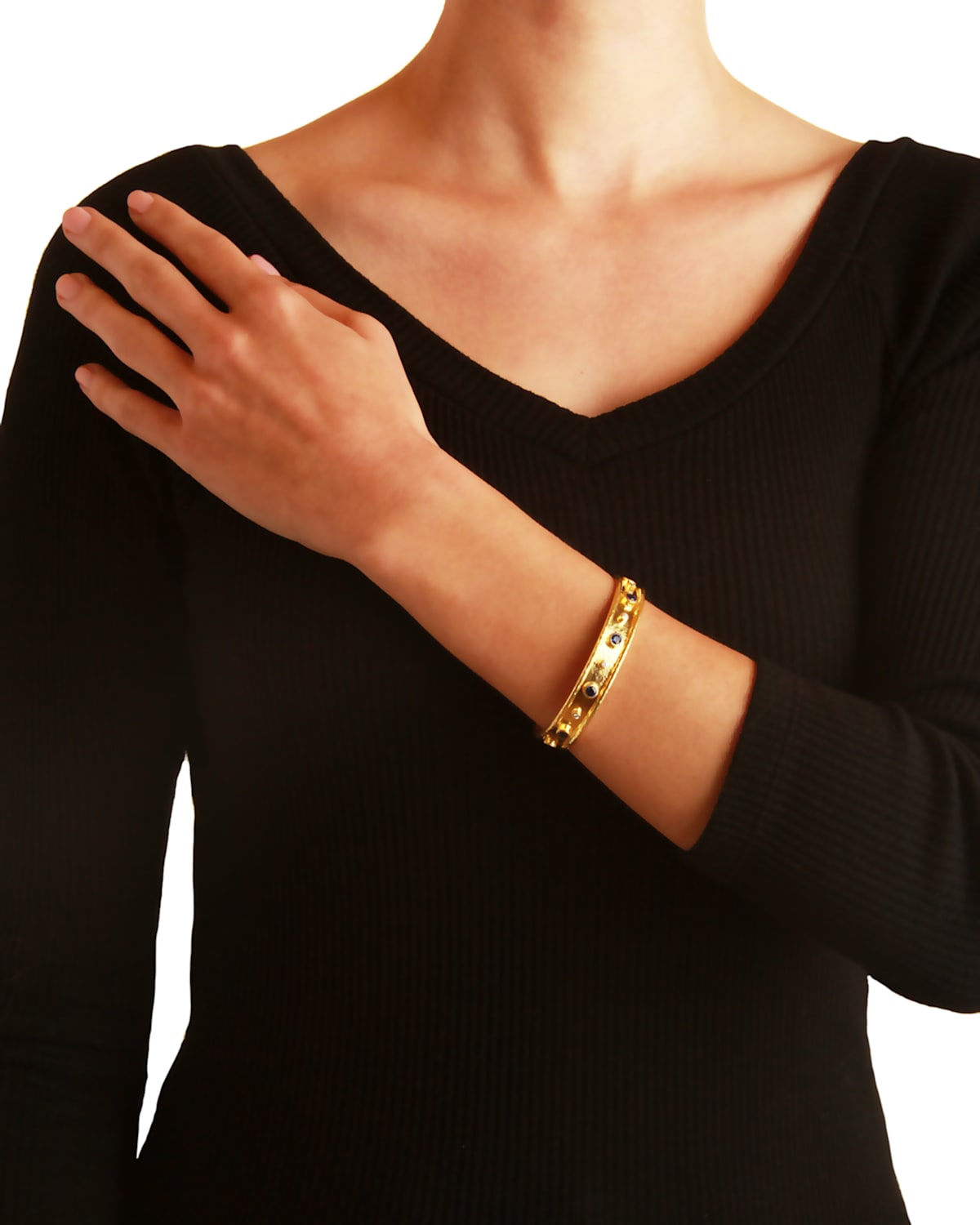 Elizabeth Locke 19k Gold And Sapphire Bracelet