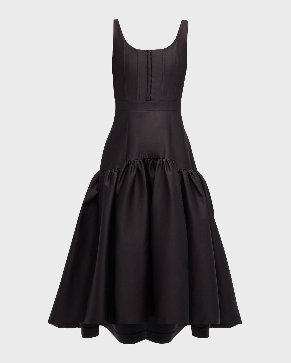 https://media.neimanmarcus.com/f_auto,q_auto,b_auto,c_pad/w_1200,h_1500/01/nm_4779972_100106_m