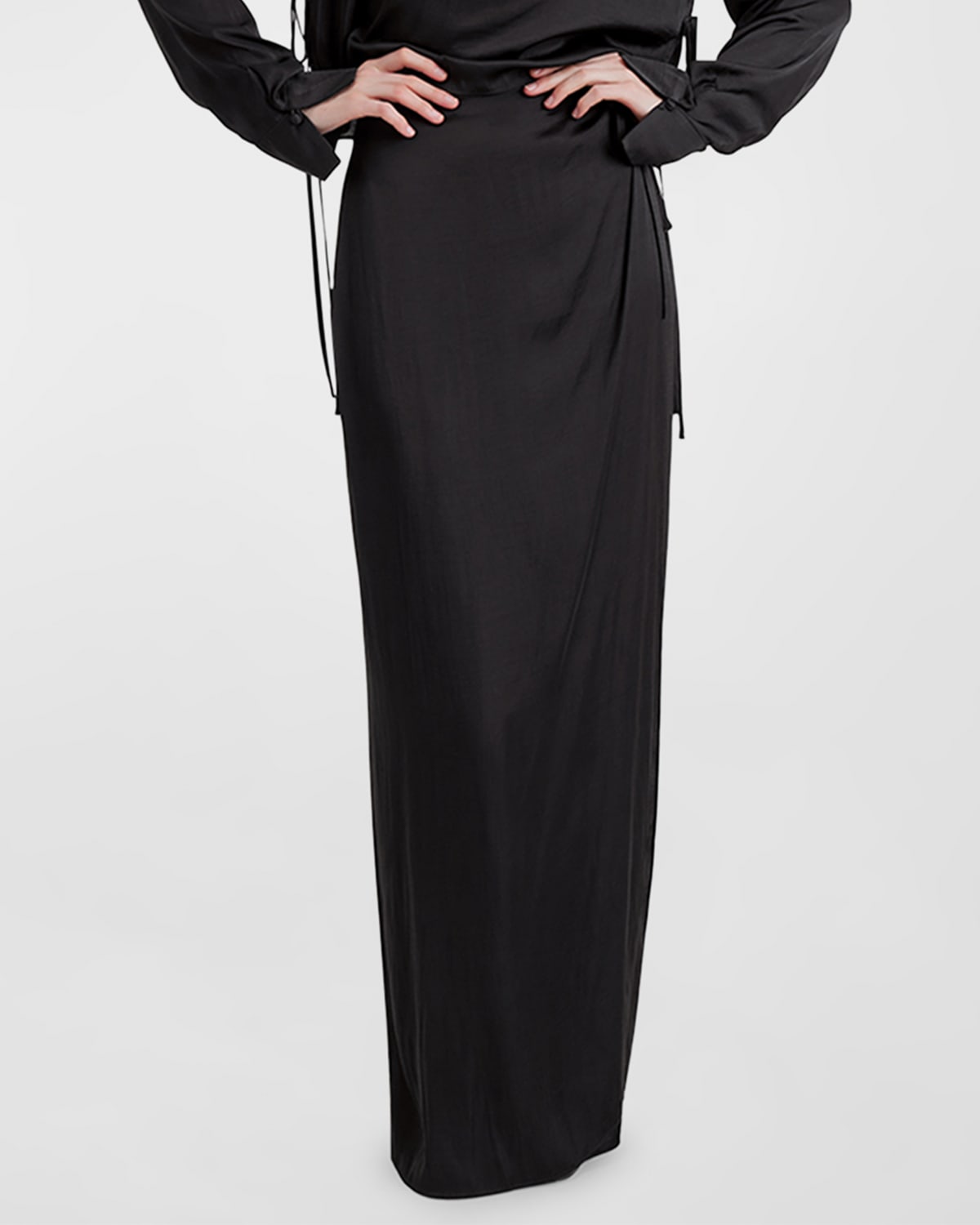 Shop Solid & Striped X Sofia Richie Grainge The Leau Maxi Skirt In Noir
