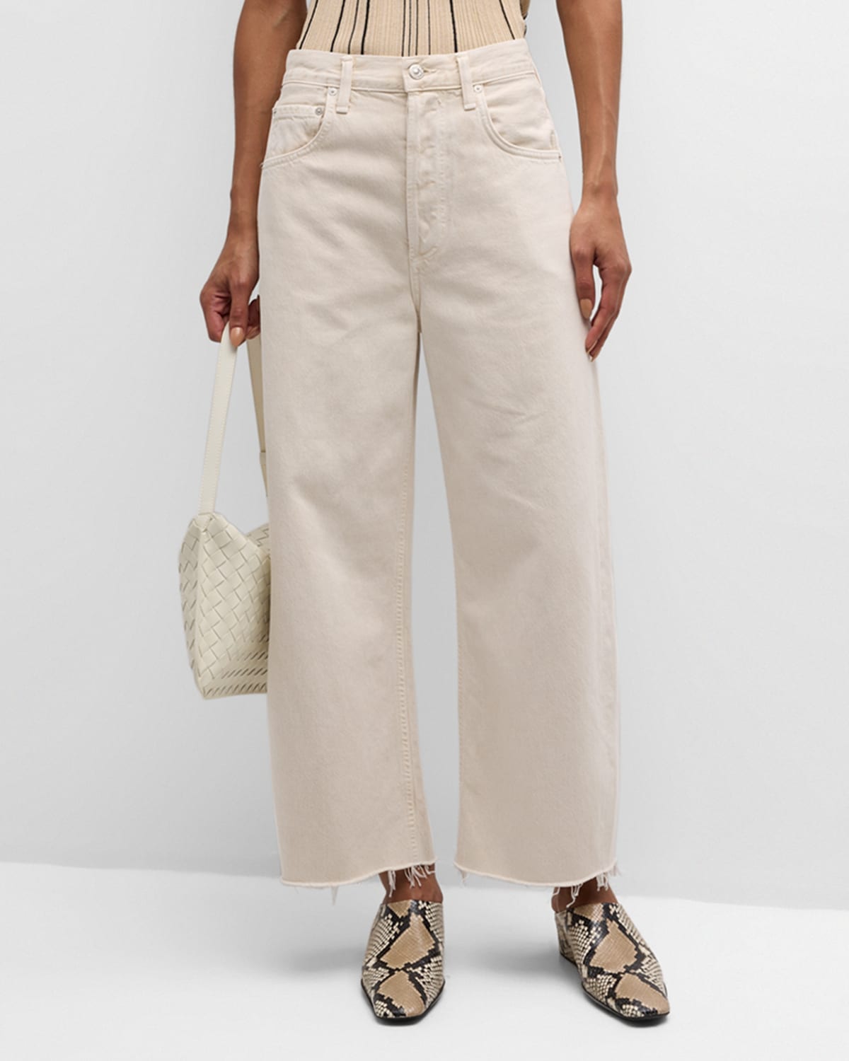 Shop Citizens Of Humanity Ayla Raw Hem Crop Pants In Almondette