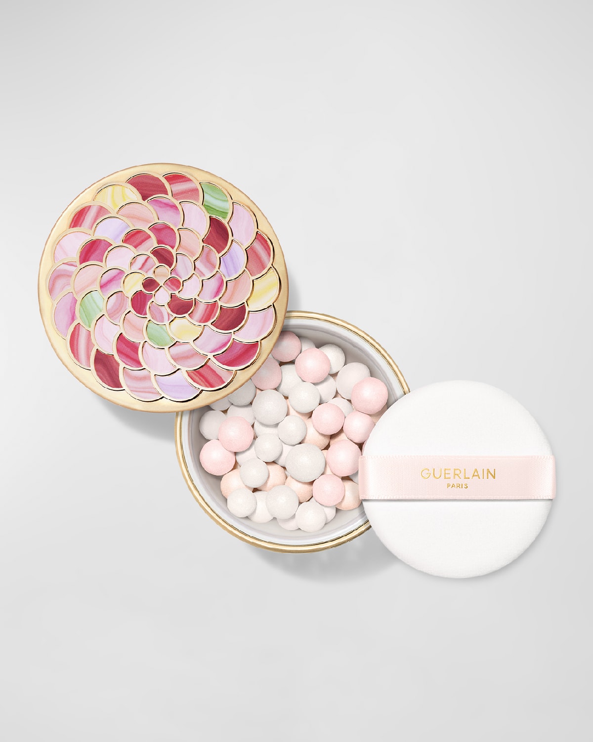 Shop Guerlain Meteorites Setting & Finishing Pearls Of Powder In 01 Pearly White