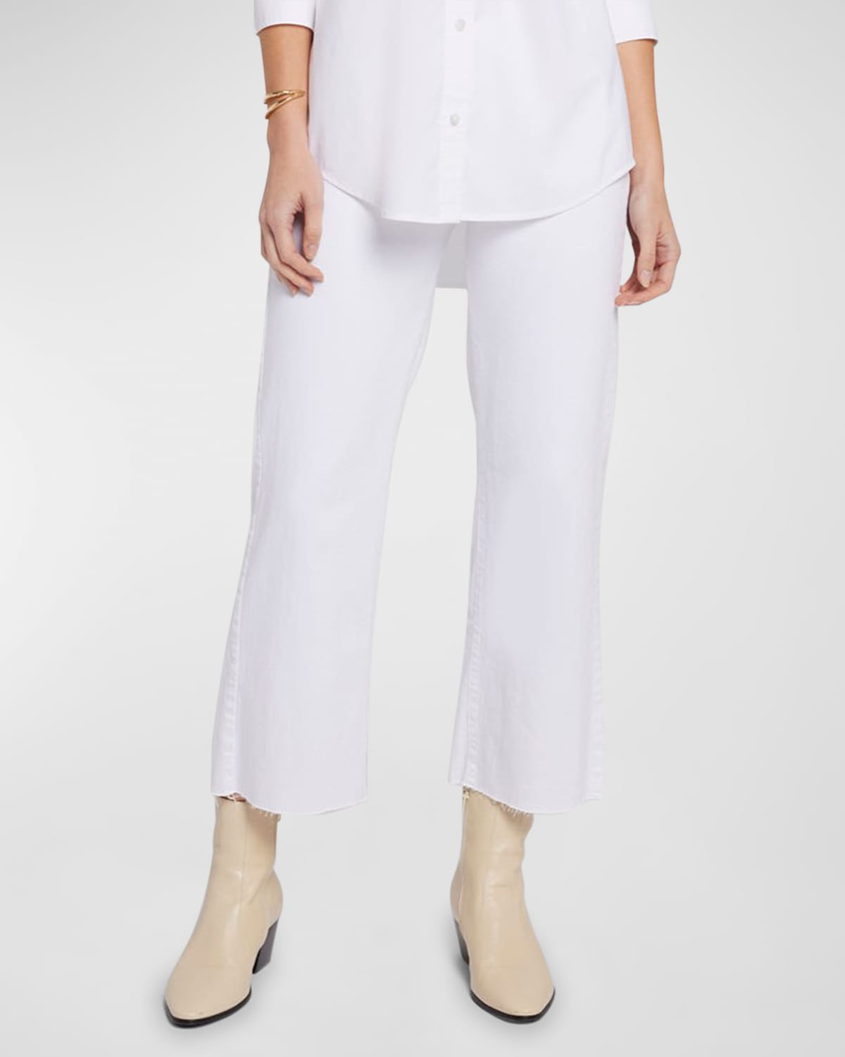 Shop 7 For All Mankind Cropped Alexa Jeans With Cut Hem In White