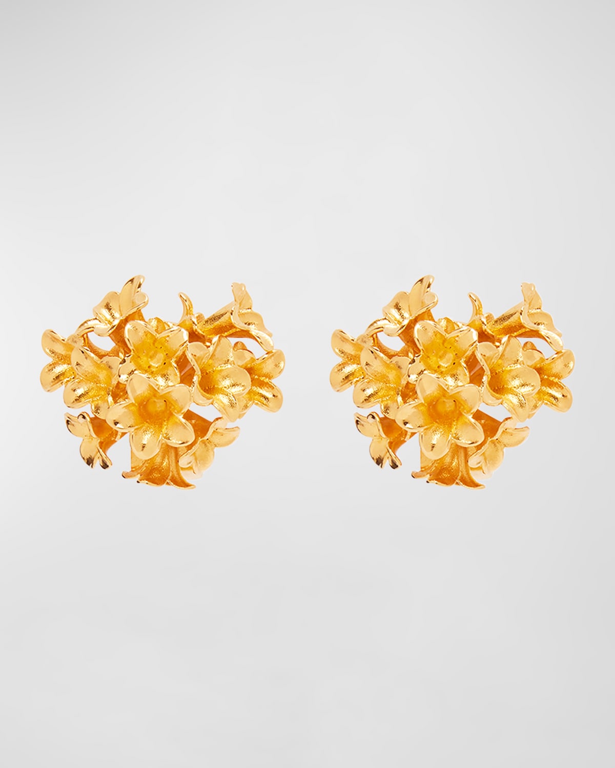 Oscar De La Renta Bouquet Of Flowers Button Earrings In Gold
