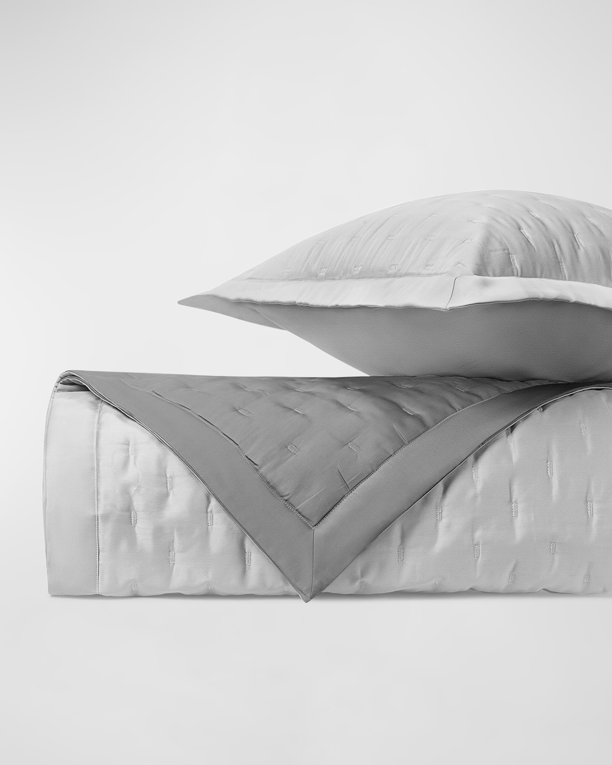 Home Treasures Fil Coupe Coverlet