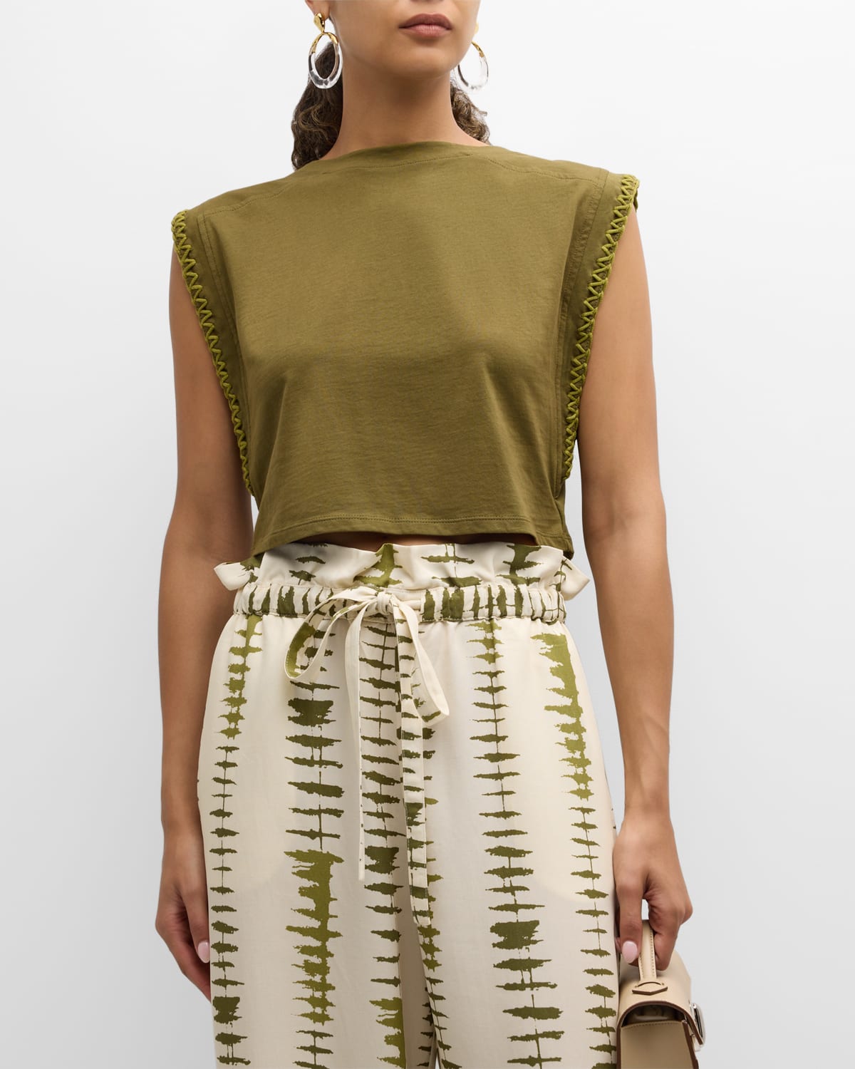 Shop Pinkfilosofy Haarlem Contrast Stitched Cropped T-shirt In Olive Green