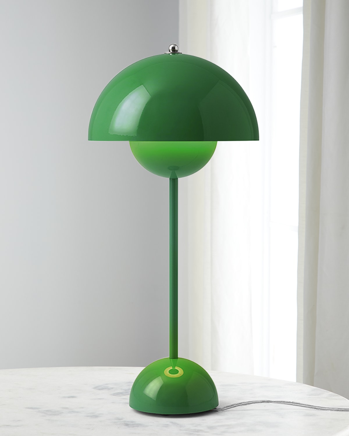 Tradition Flower Pot Table Lamp Vp3 In Green