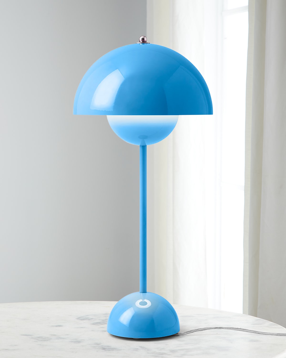 Shop Tradition Flower Pot Table Lamp Vp3 In Swim Blue