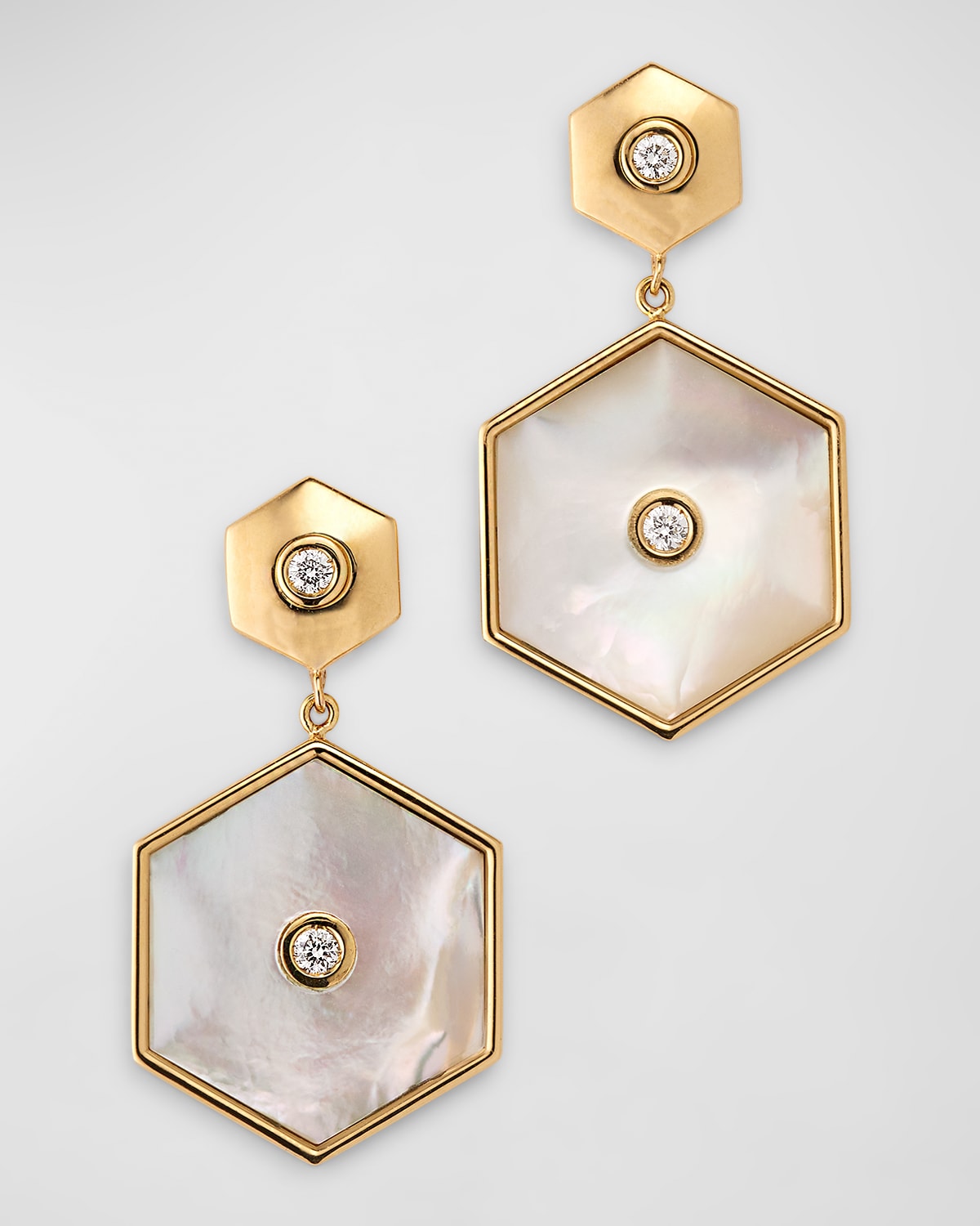 Baia Sommersa 18K Yellow Gold Diamond and Mother-of-Pearl Earrings