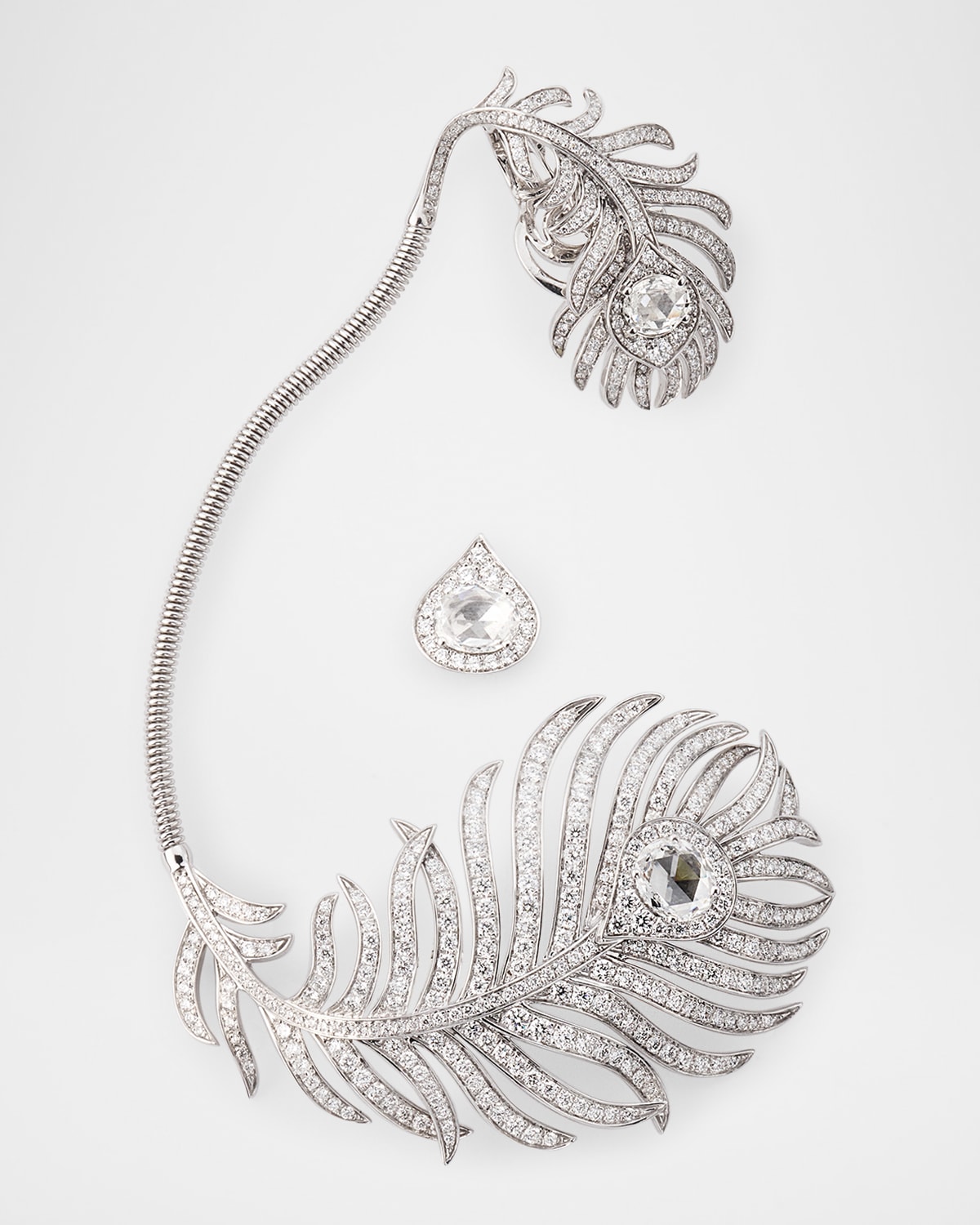 Plume de Paon 18K White Gold Diamond Asymmetrical Earrings