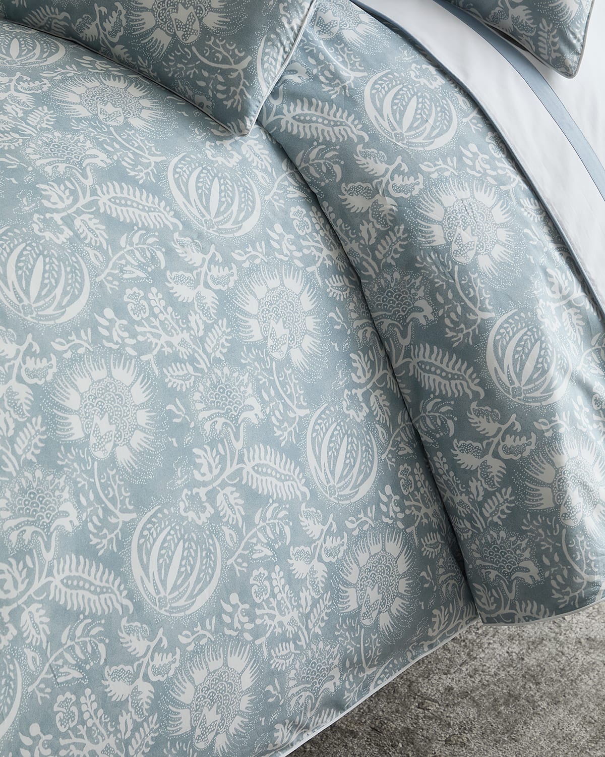 Matouk X Schumacher Granada King Duvet Cover In Dune