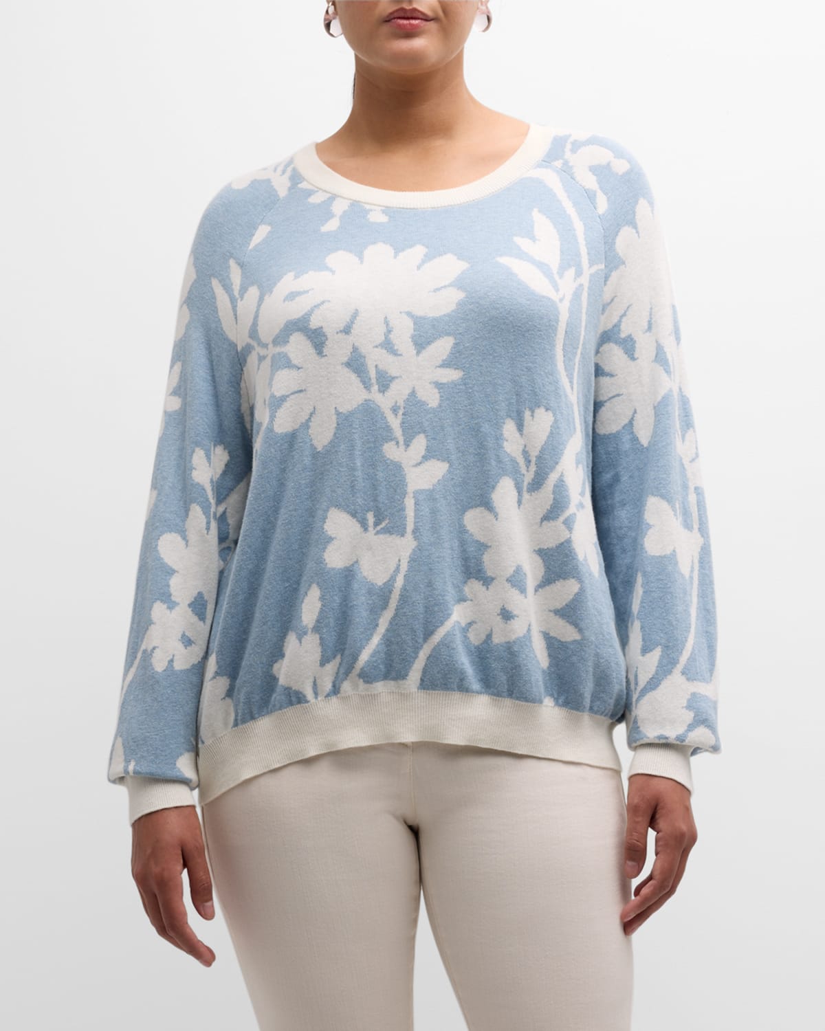 Plus Size Reversible Floral Intarsia Sweater
