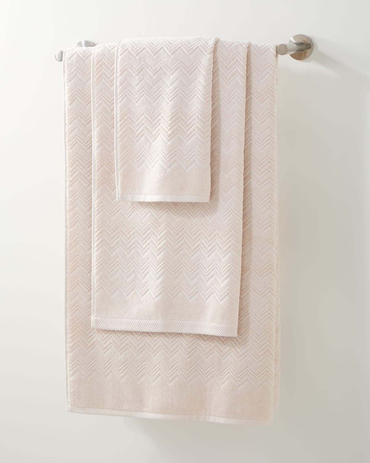 Missoni Chalk Bath Towel In Natural
