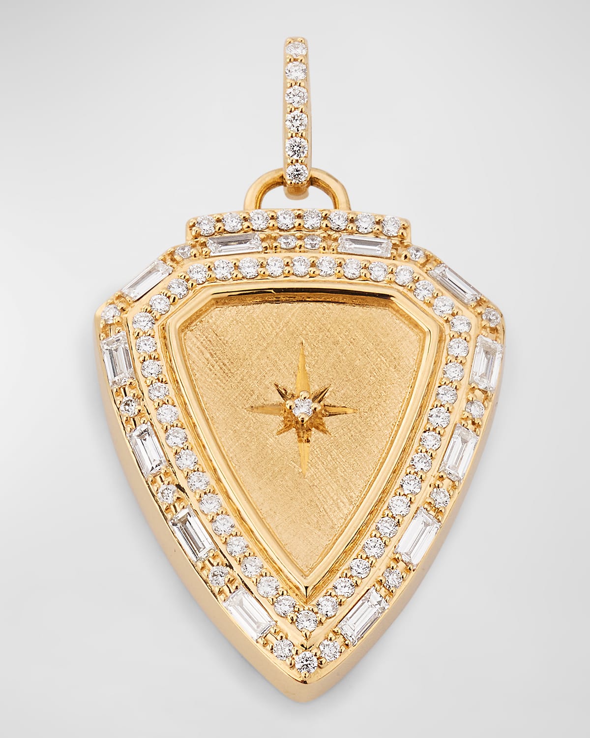 18K Yellow Gold Pendant with GH/SI Diamonds, 32x22mm