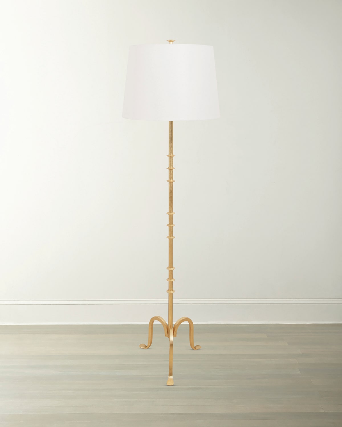 Worlds Away Blakely Lamp In Gold