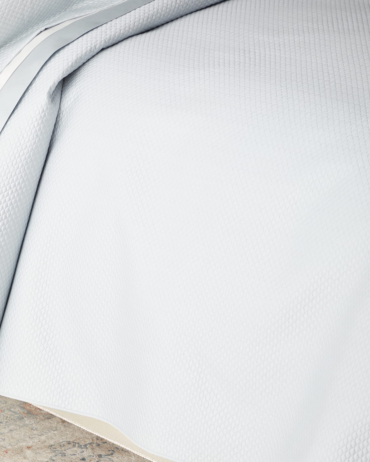 Matouk Alba 600 Thread Count Quilt In Pool