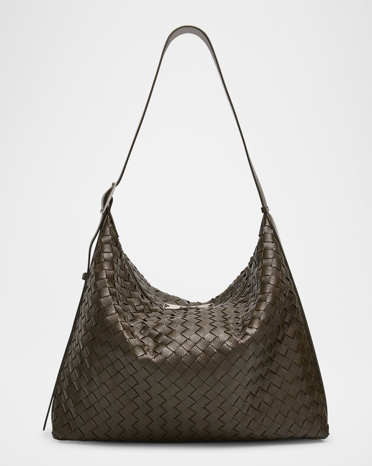 BOTTEGA VENETA MEN'S TRAVELLER MEDIUM INTRECCIATO LEATHER HOBO BAG 