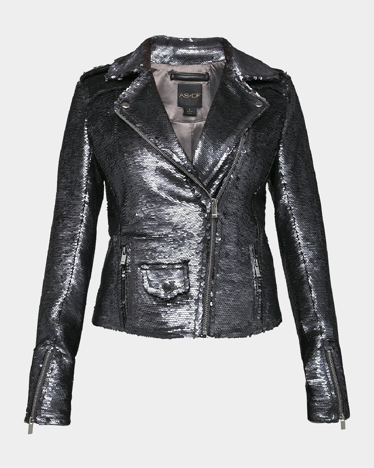 https://media.neimanmarcus.com/f_auto,q_auto,b_auto,c_pad/w_1200,h_1500/01/nm_4900841_100091_m