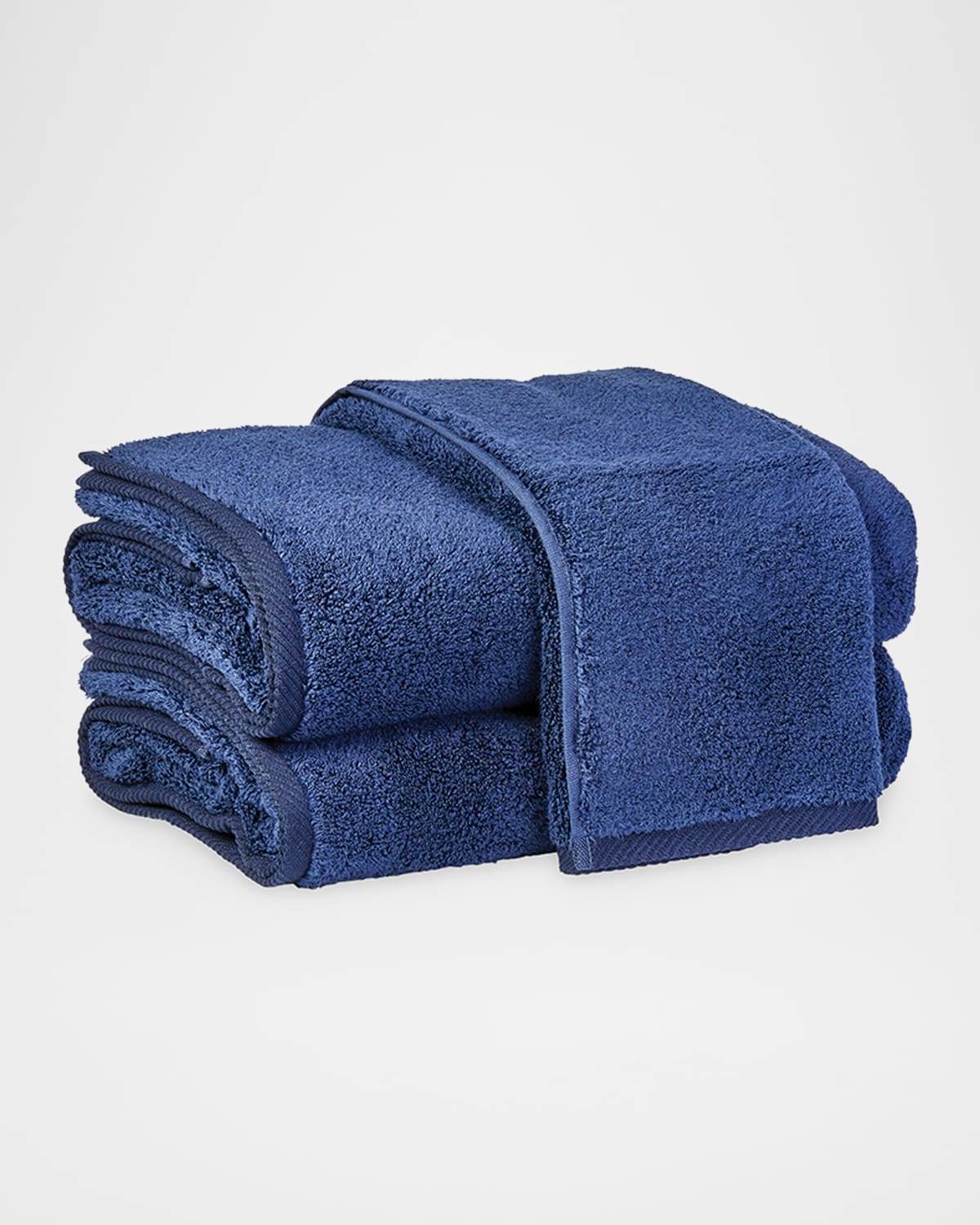 Matouk Milagro Bath Towel In Navy
