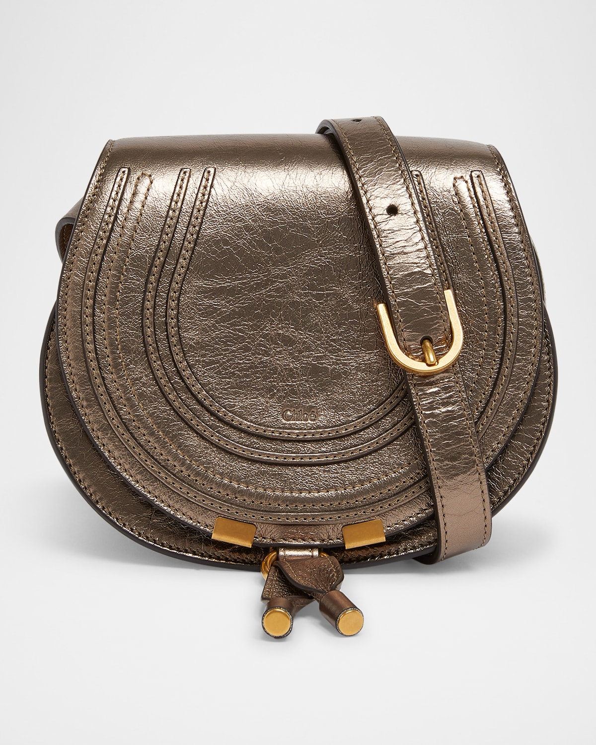 Chloé Marcie Small Saddle Crossbody Bag In Metallic Leather In 074 Shiny Grey